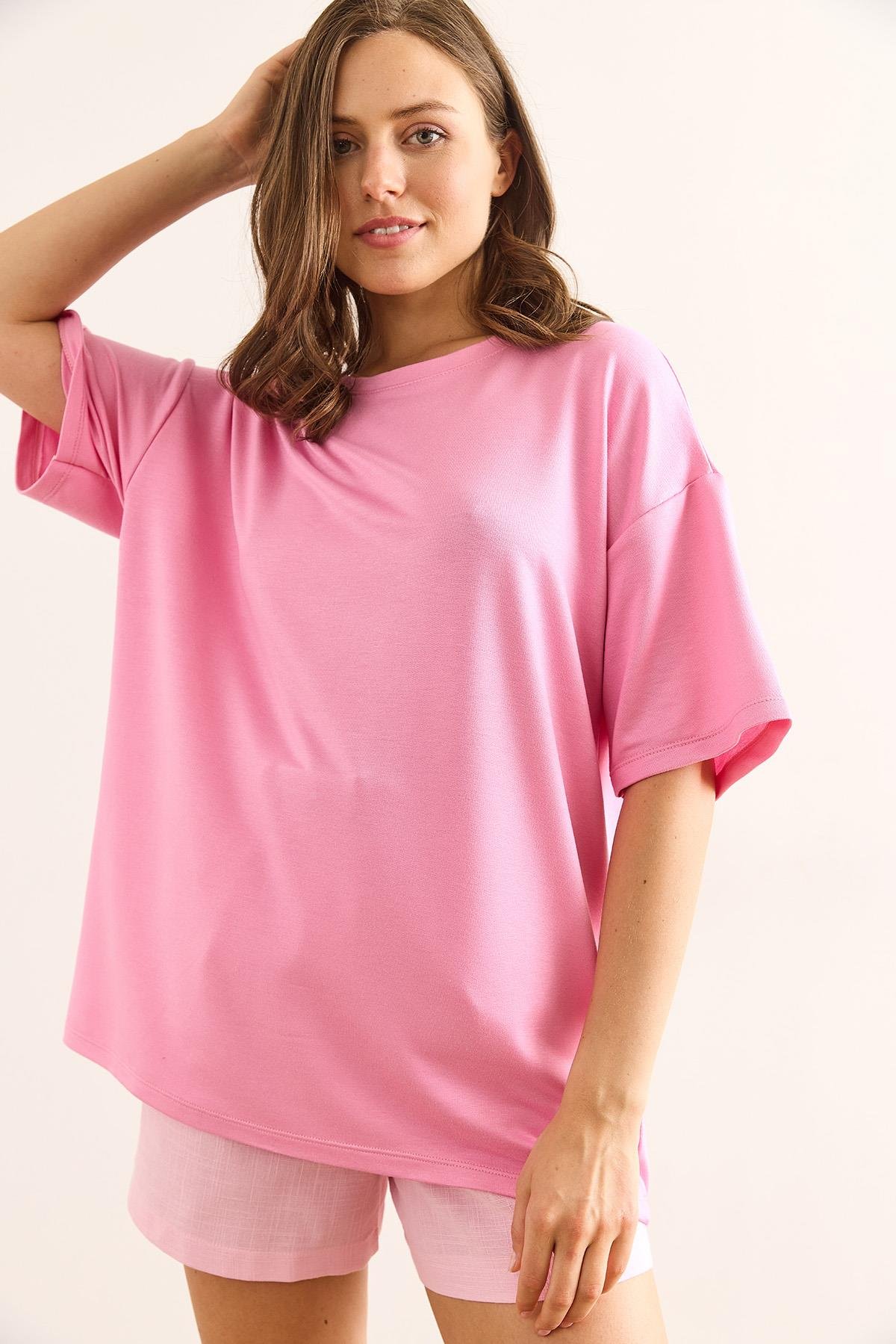 Bisiklet Yaka Oversize Yumuşak Dokulu Tişört Pembe