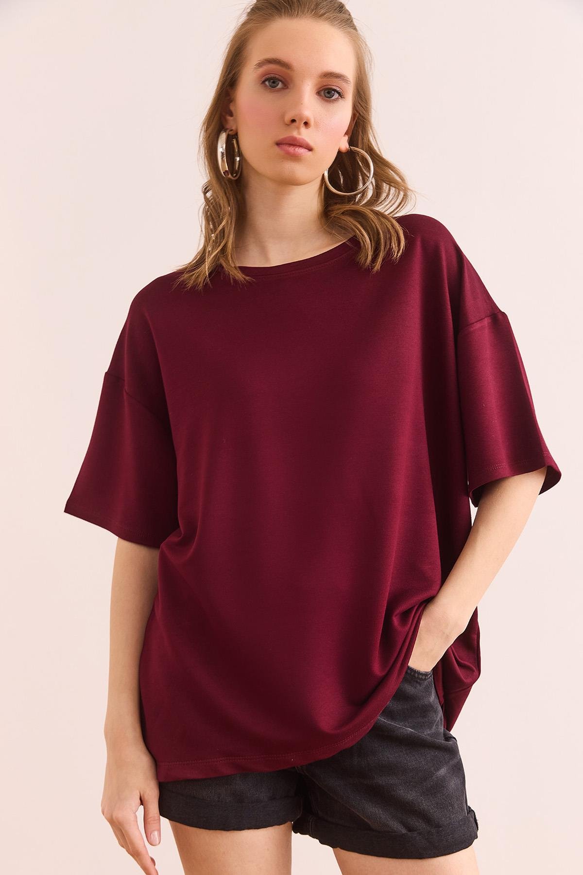 Bisiklet Yaka Oversize Yumuşak Dokulu Tişört Bordo