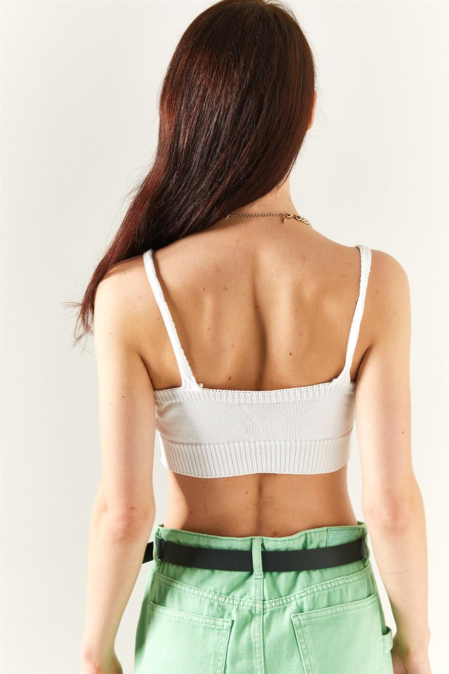 Boncuk Garnili Triko Crop Bluz Beyaz