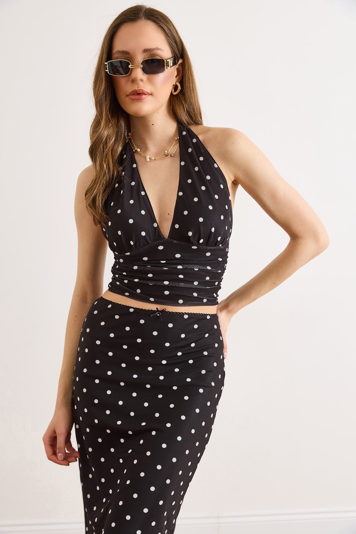Boyundan Askılı Puantiyeli Crop Tül Bluz Siyah