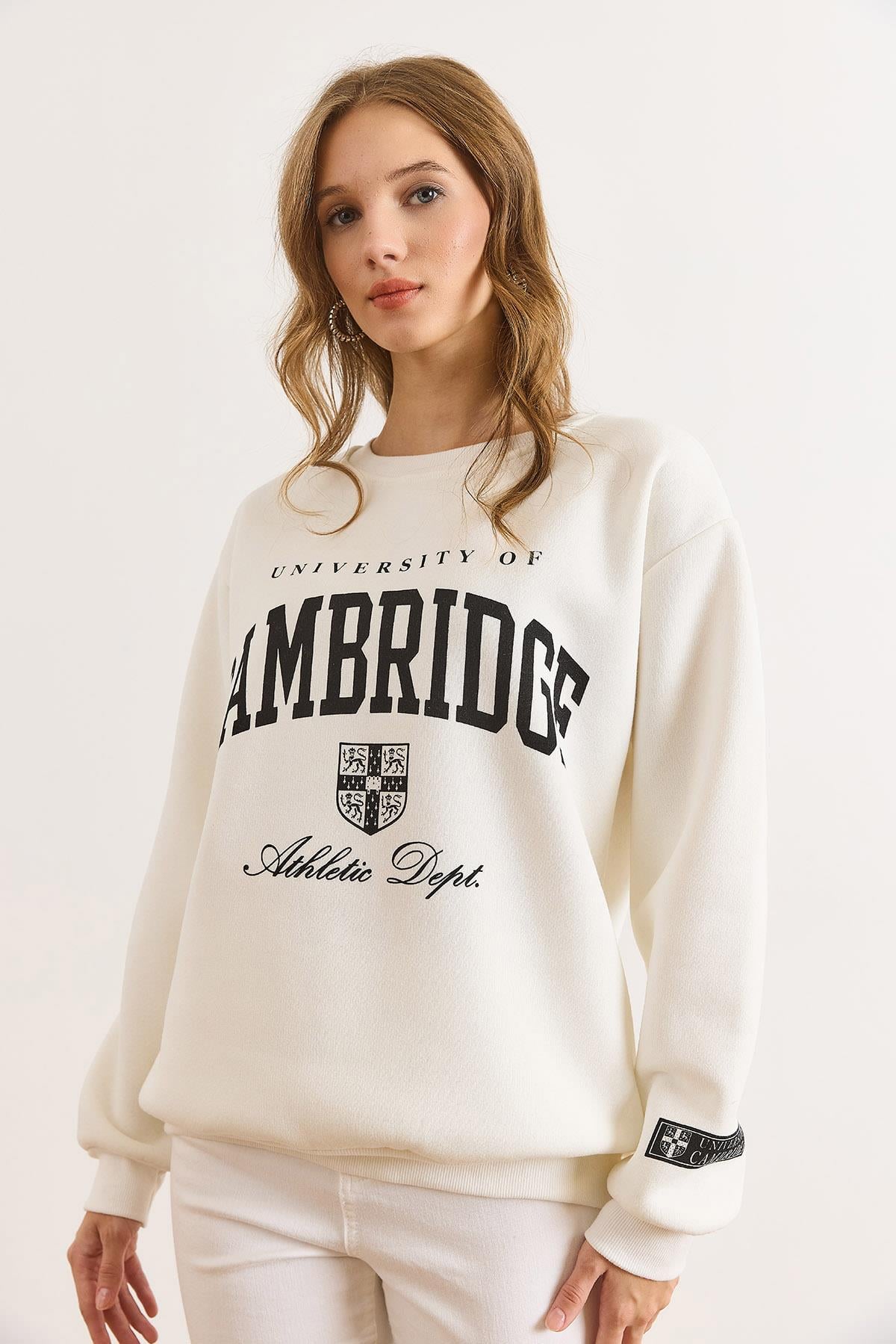 Cambridge Baskılı Şardonlu Kalın Sweatshirt Beyaz