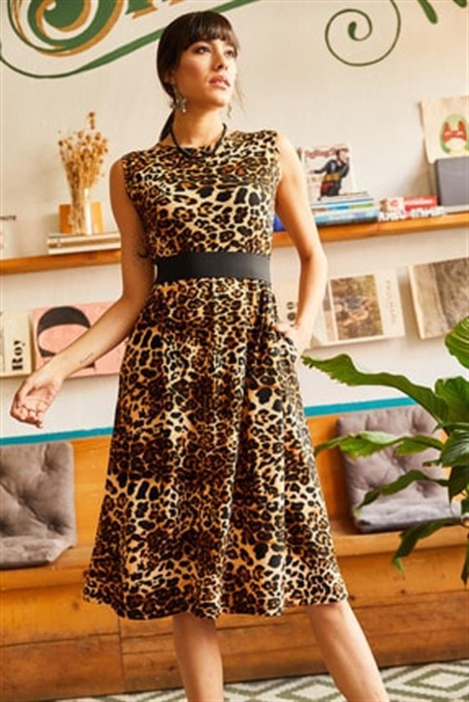 Cepli Kloş Elbise Siyah Leopar
