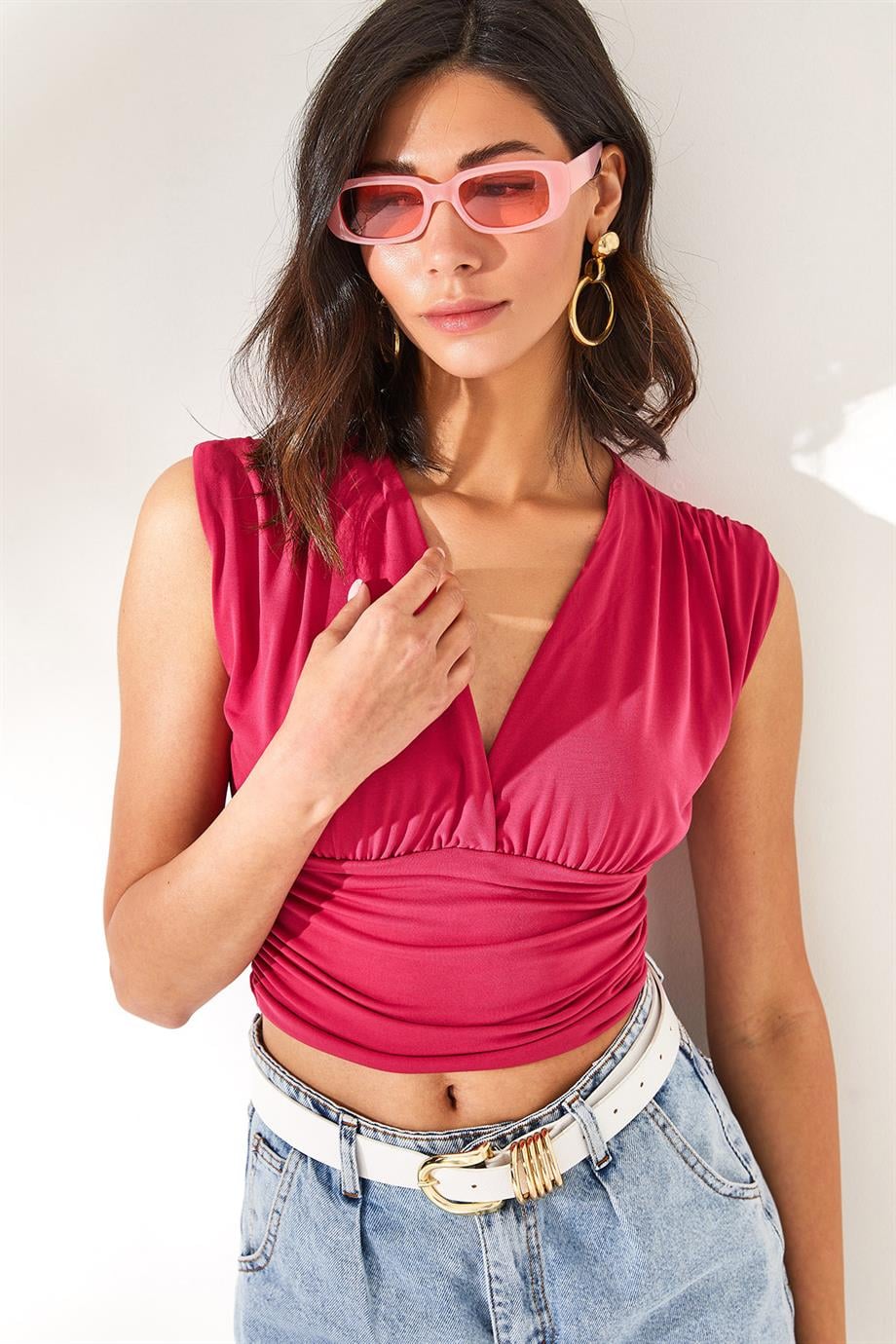 Derin Dekolteli Beli Bantlı Crop Bluz Kolsuz Fuşya