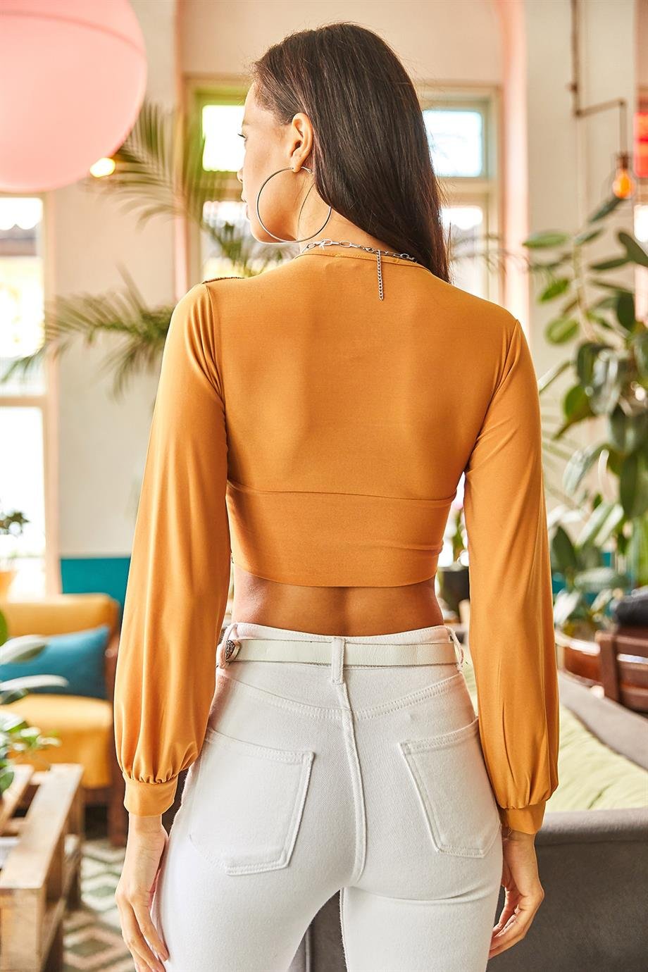Derin Dekolteli Beli Bantlı Crop Bluz Hardal