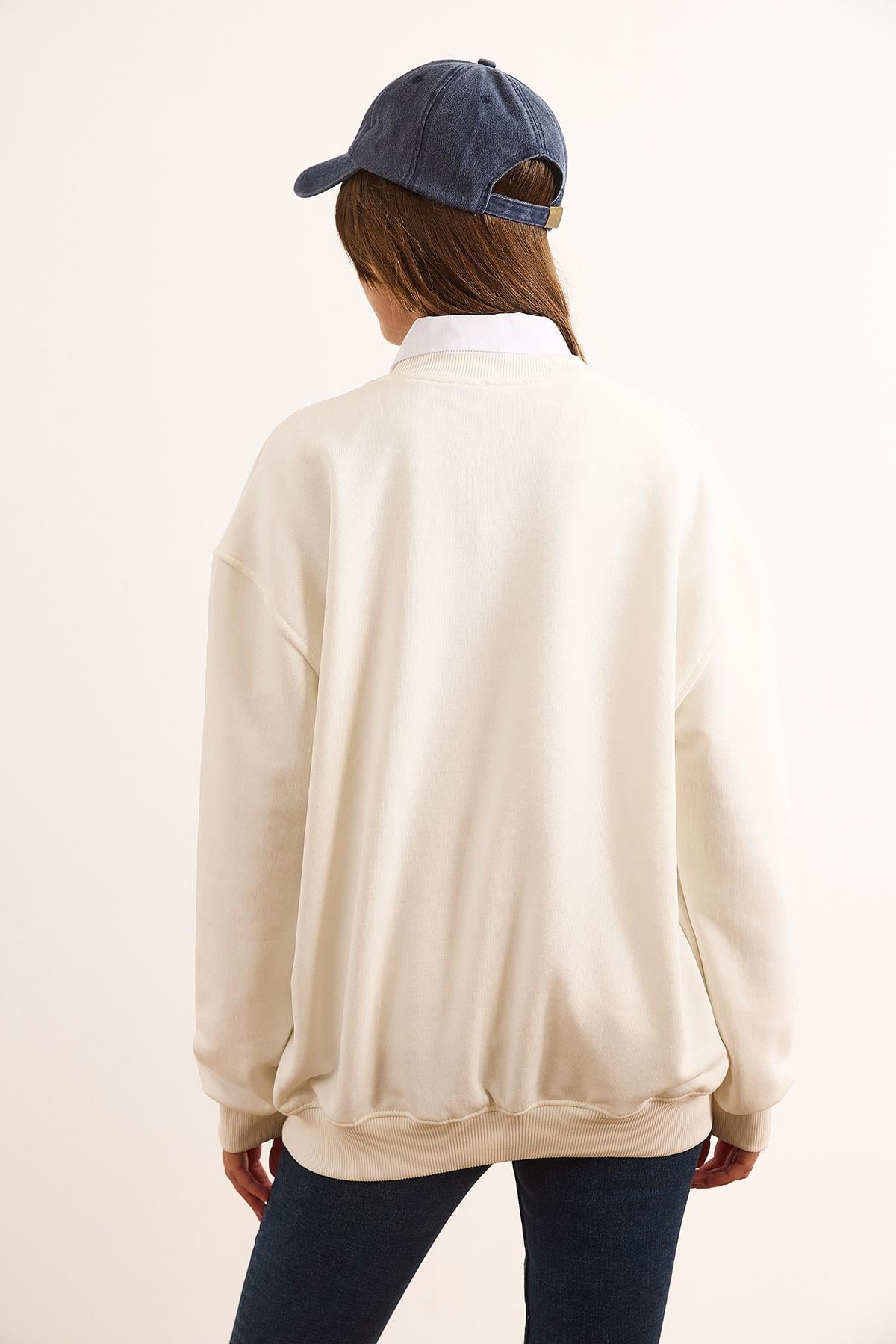 Dikiş Detaylı Kalın Şardonsuz Basic Sweatshirt Beyaz