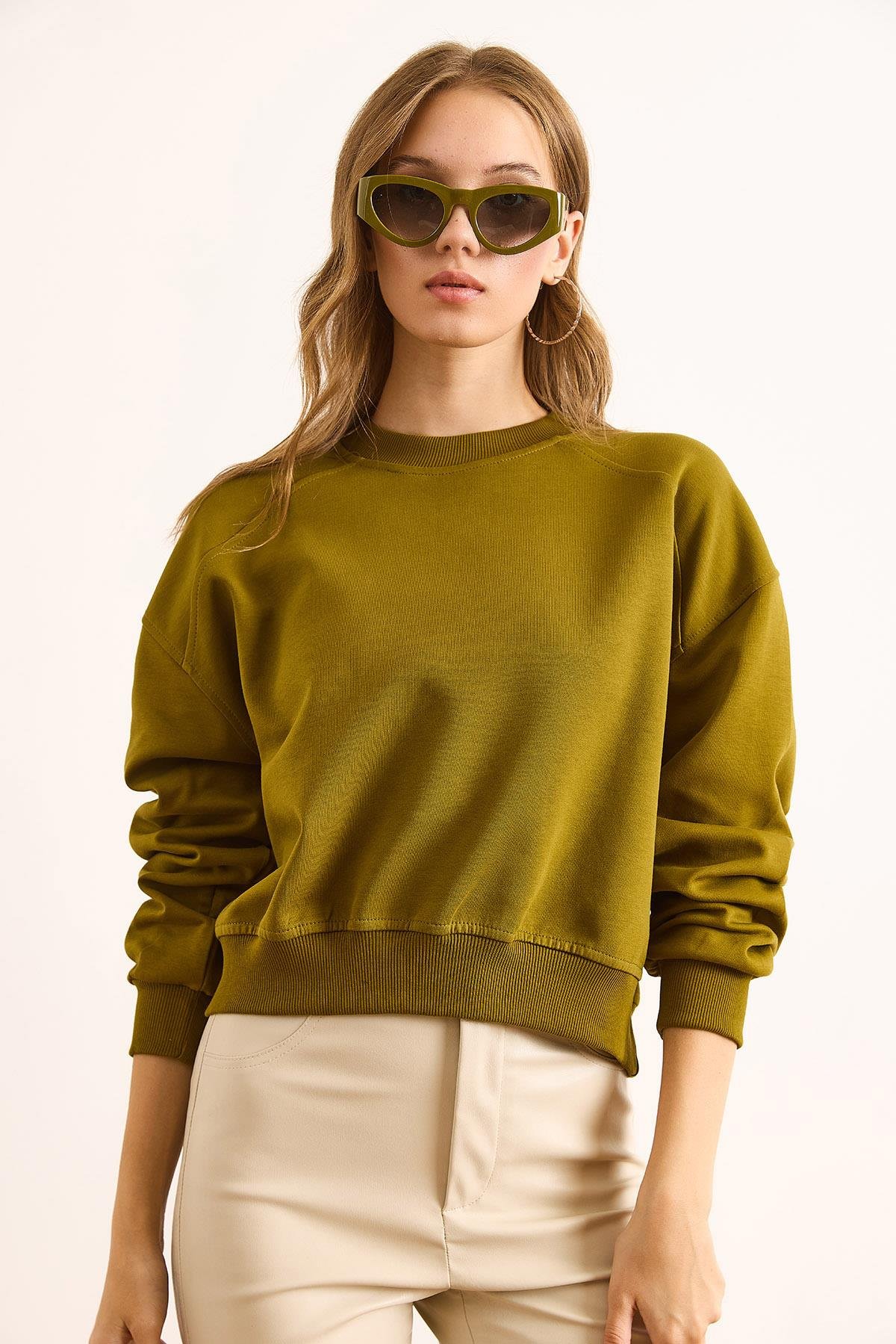 Double İnterlok Kol Detaylı Kalın Sweatshirt Yağ Yeşili