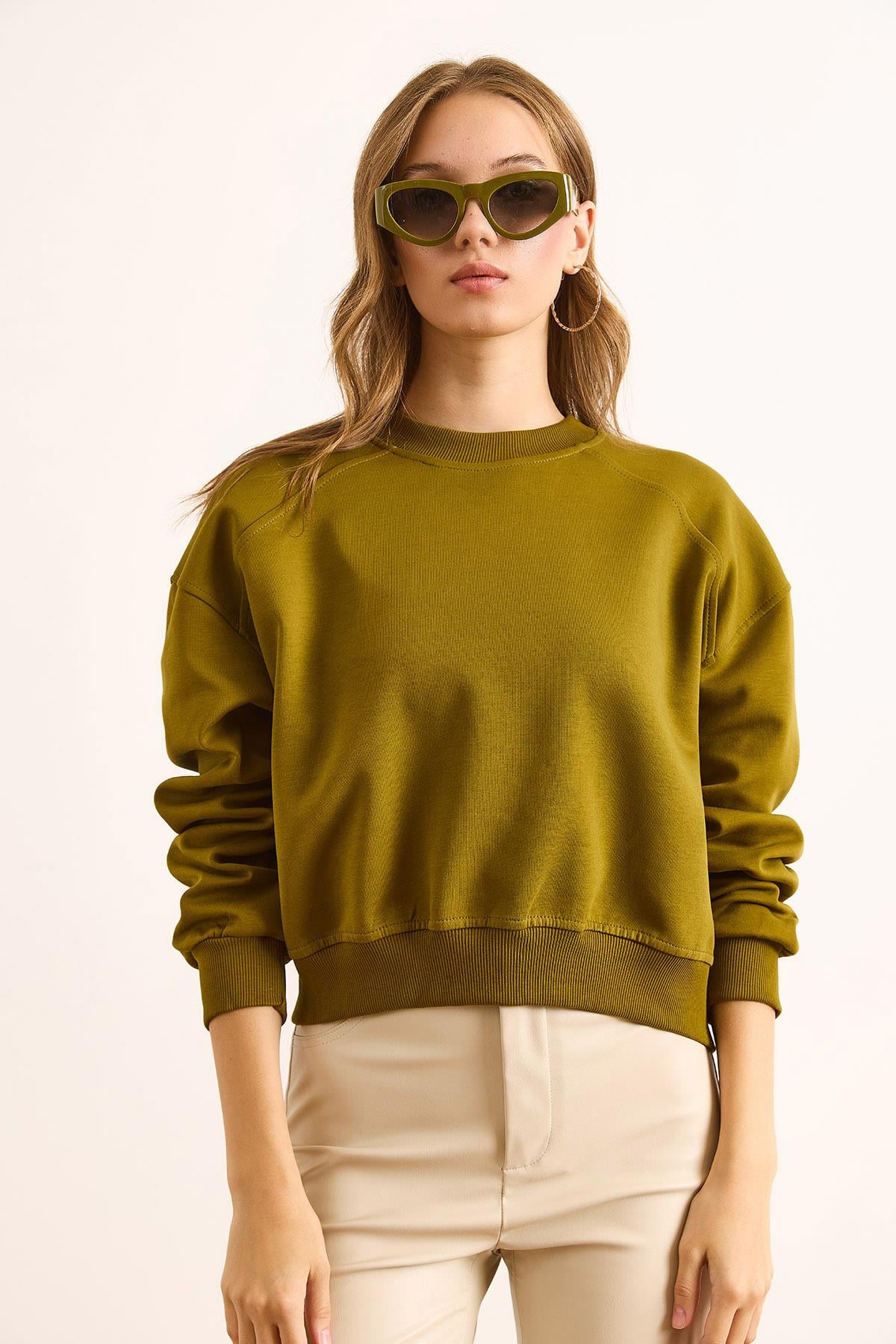 Double İnterlok Kol Detaylı Kalın Sweatshirt Yağ Yeşili