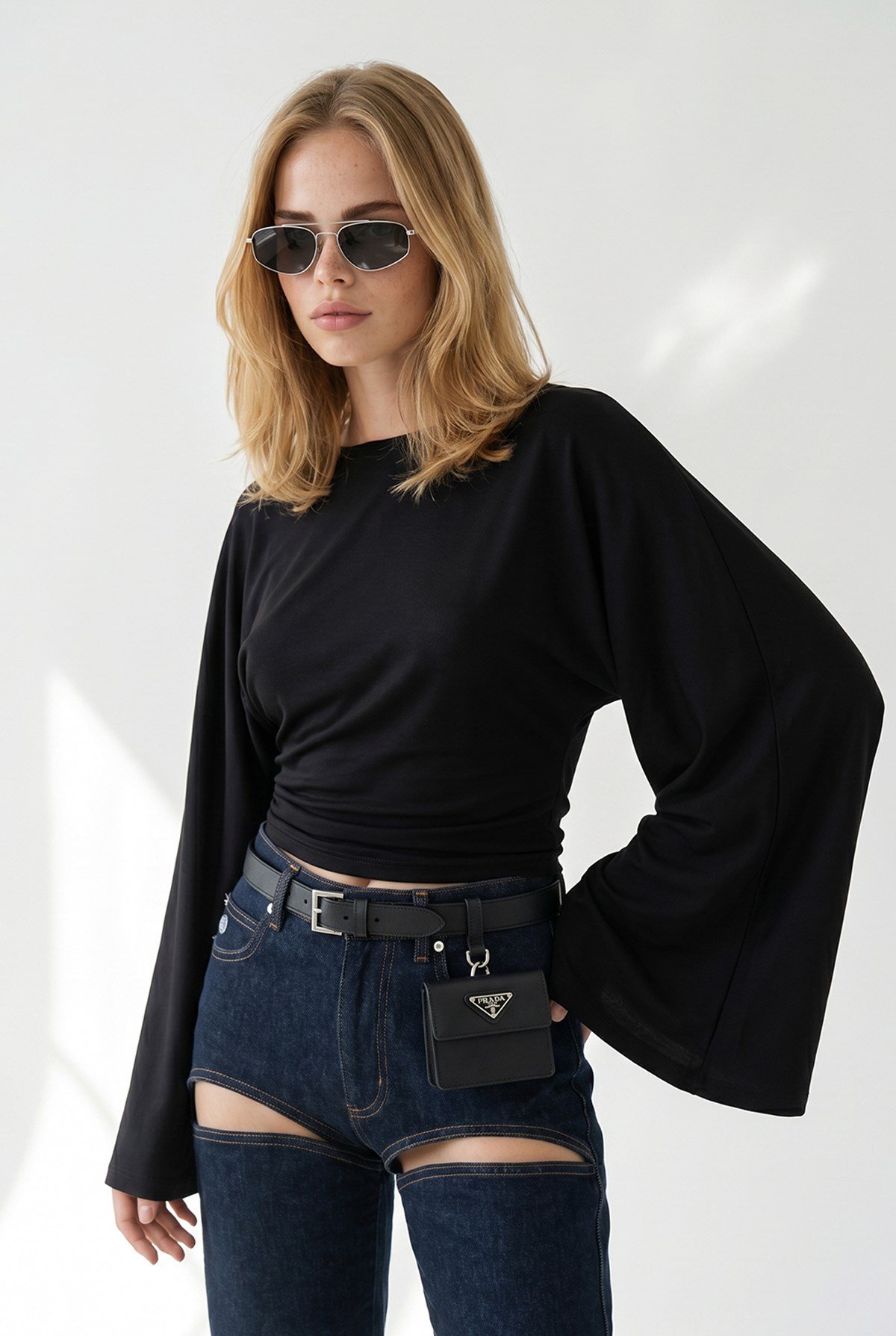Drape Detaylı Geniş Kol Detaylı Bluz Siyah