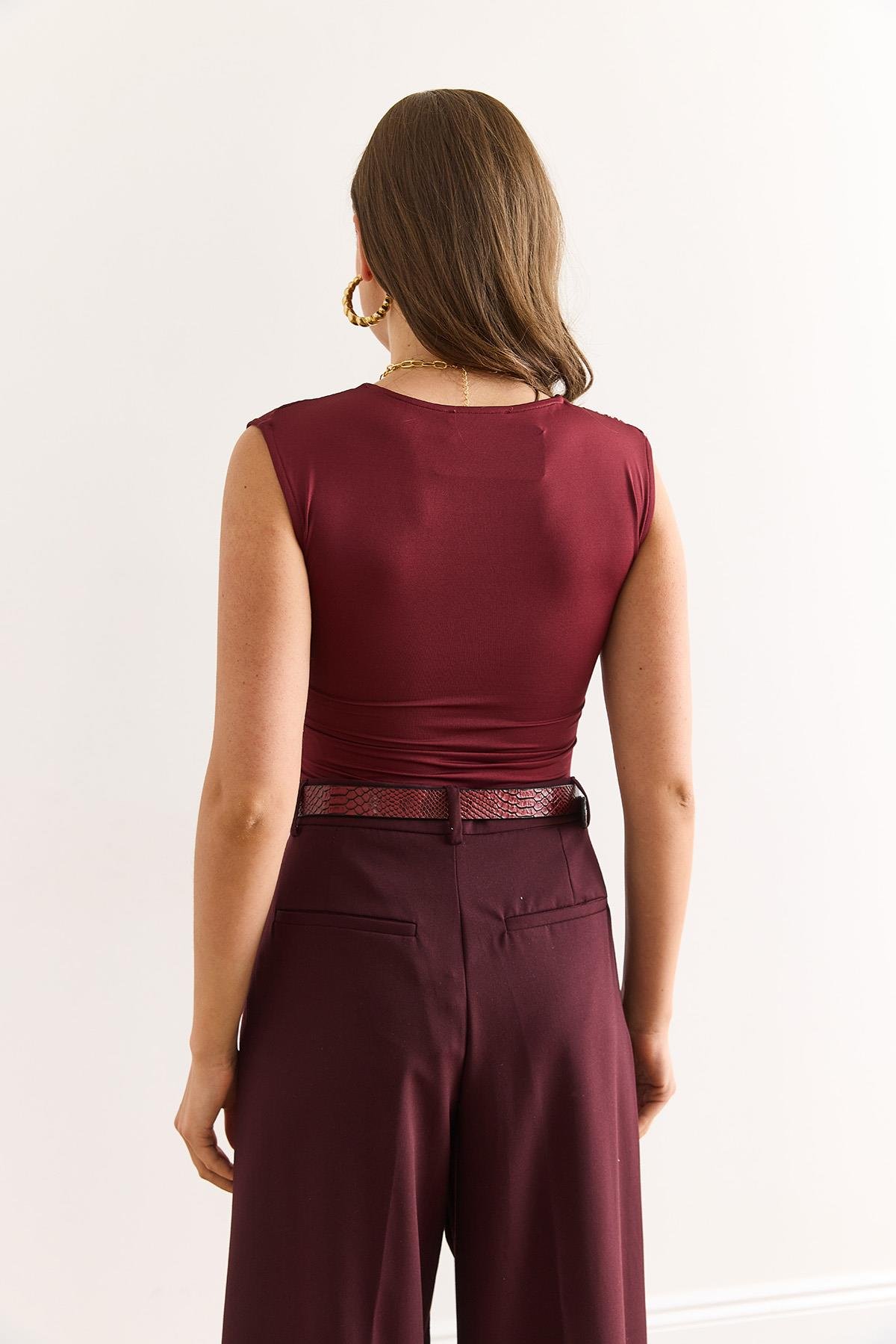 Drape Detaylı Önü Çift Kat Altı Çıtçıtlı Bodysuit Bordo