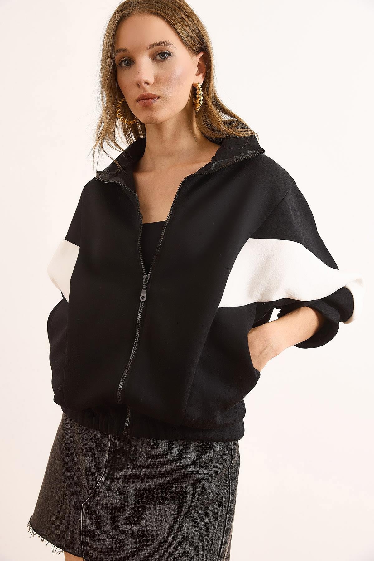 Fermuarlı Şardonlu Oversize Bloklu Sweatshirt Siyah