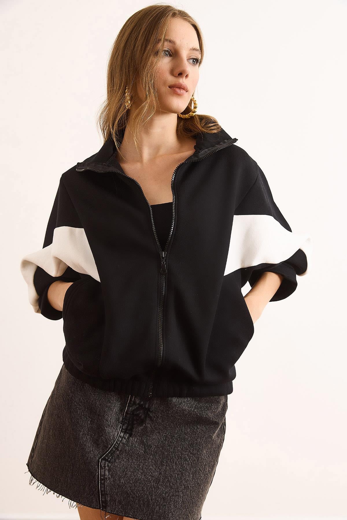 Fermuarlı Şardonlu Oversize Bloklu Sweatshirt Siyah