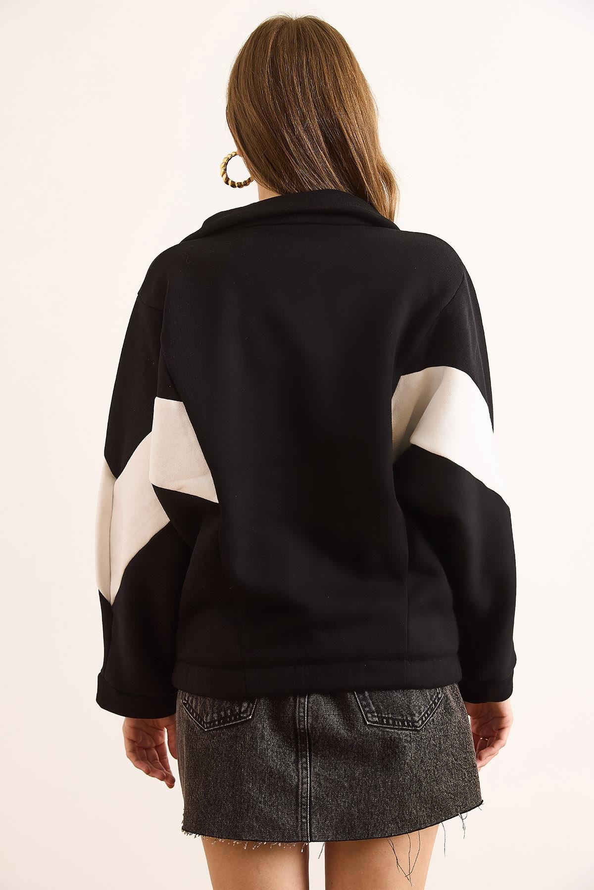 Fermuarlı Şardonlu Oversize Bloklu Sweatshirt Siyah