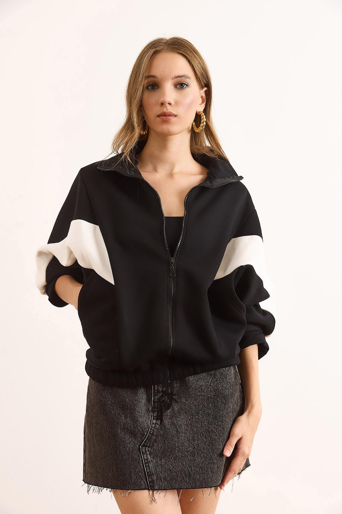 Fermuarlı Şardonlu Oversize Bloklu Sweatshirt Siyah