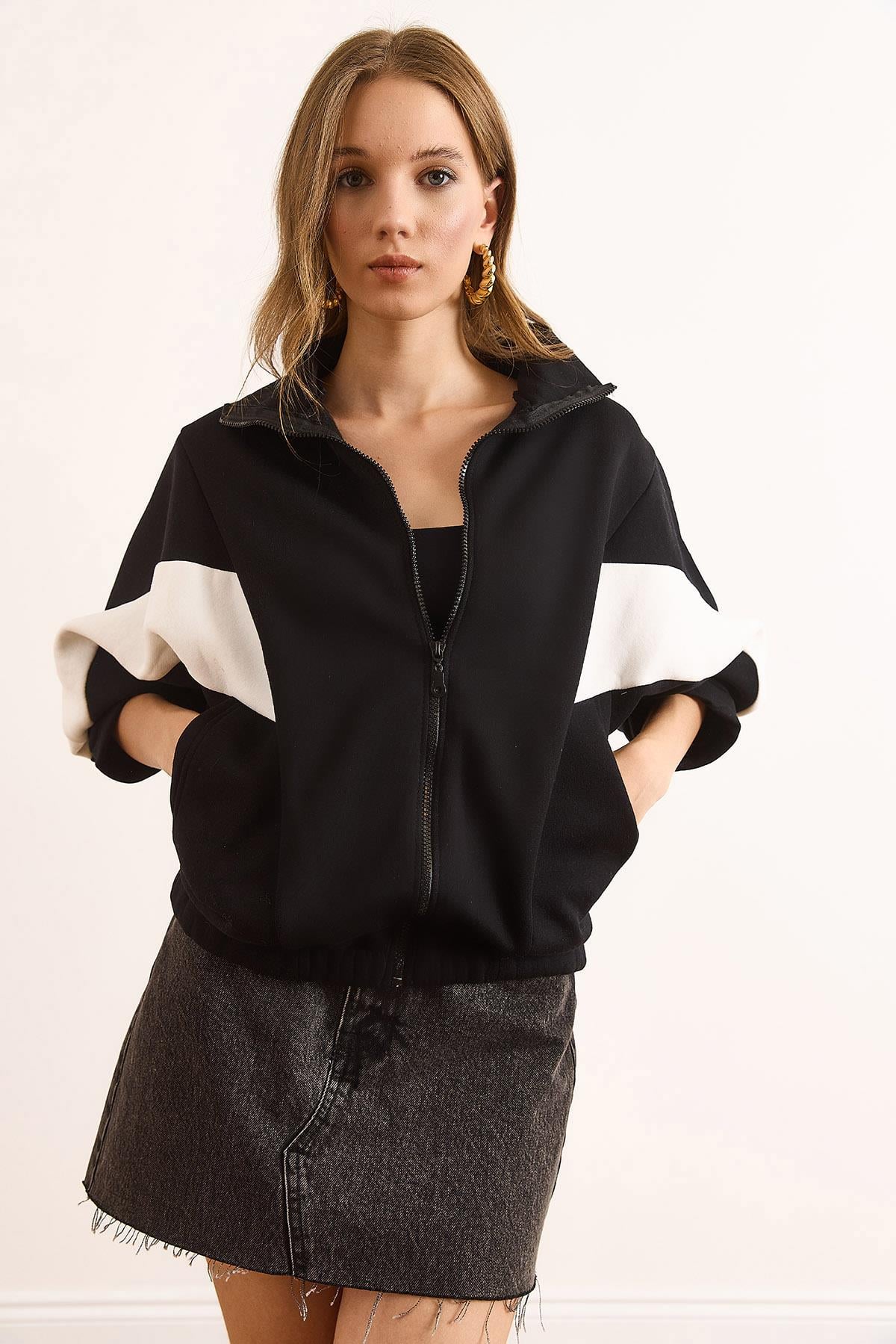 Fermuarlı Şardonlu Oversize Bloklu Sweatshirt Siyah