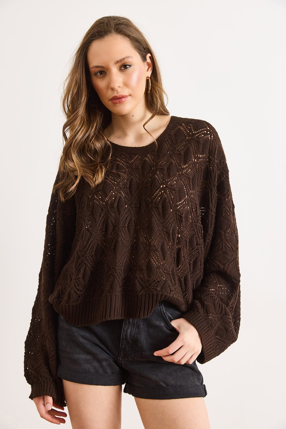 Geometrik Detaylı Loose Fit Mevsimlik Triko Bluz Acı Kahve