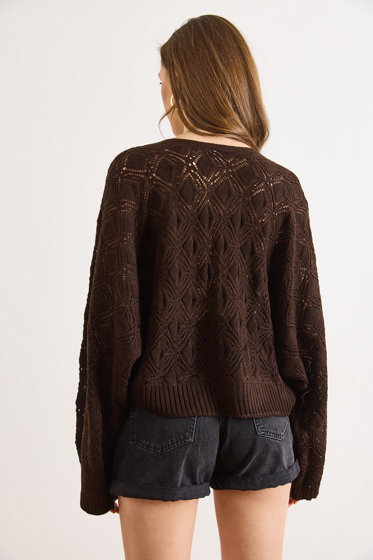 Geometrik Detaylı Loose Fit Mevsimlik Triko Bluz Acı Kahve