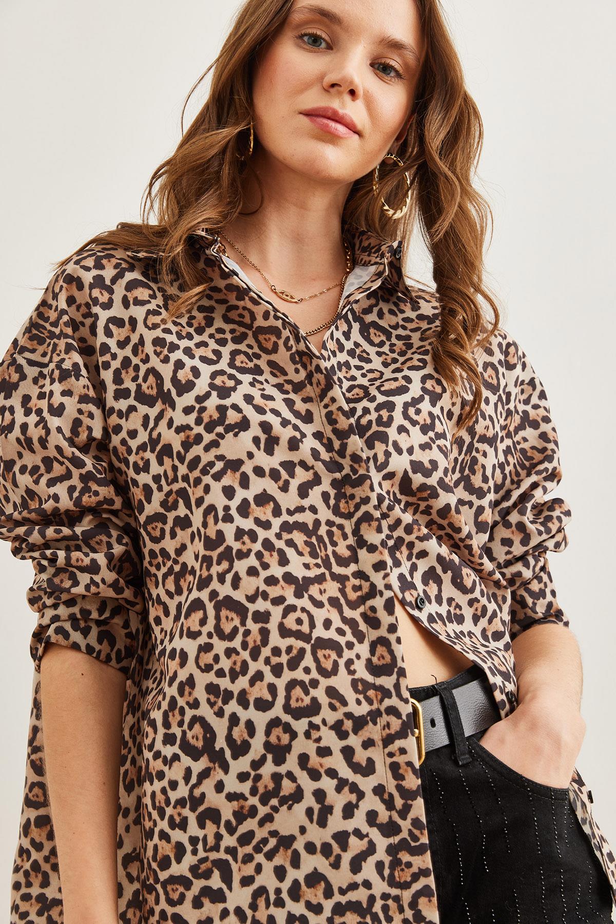 Gizli Patlı Poplin Gömlek Bej Leopar