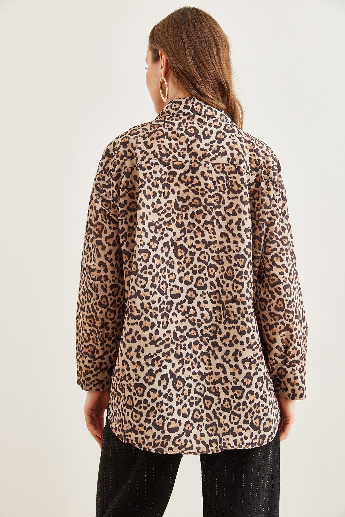 Gizli Patlı Poplin Gömlek Bej Leopar