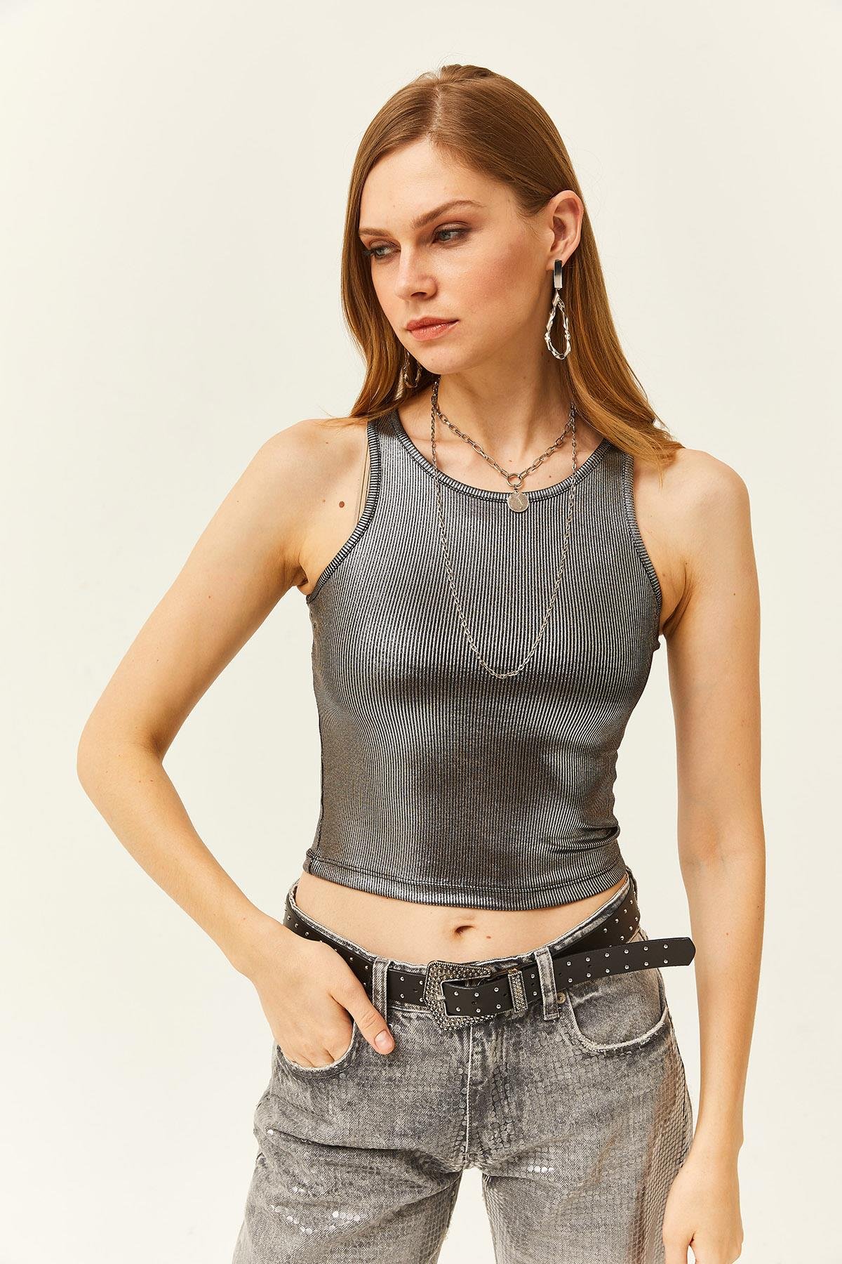 Halter Yaka Likralı Metalik Bluz Koyu Gri