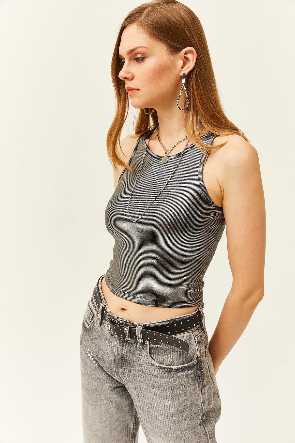 Halter Yaka Likralı Metalik Bluz Koyu Gri