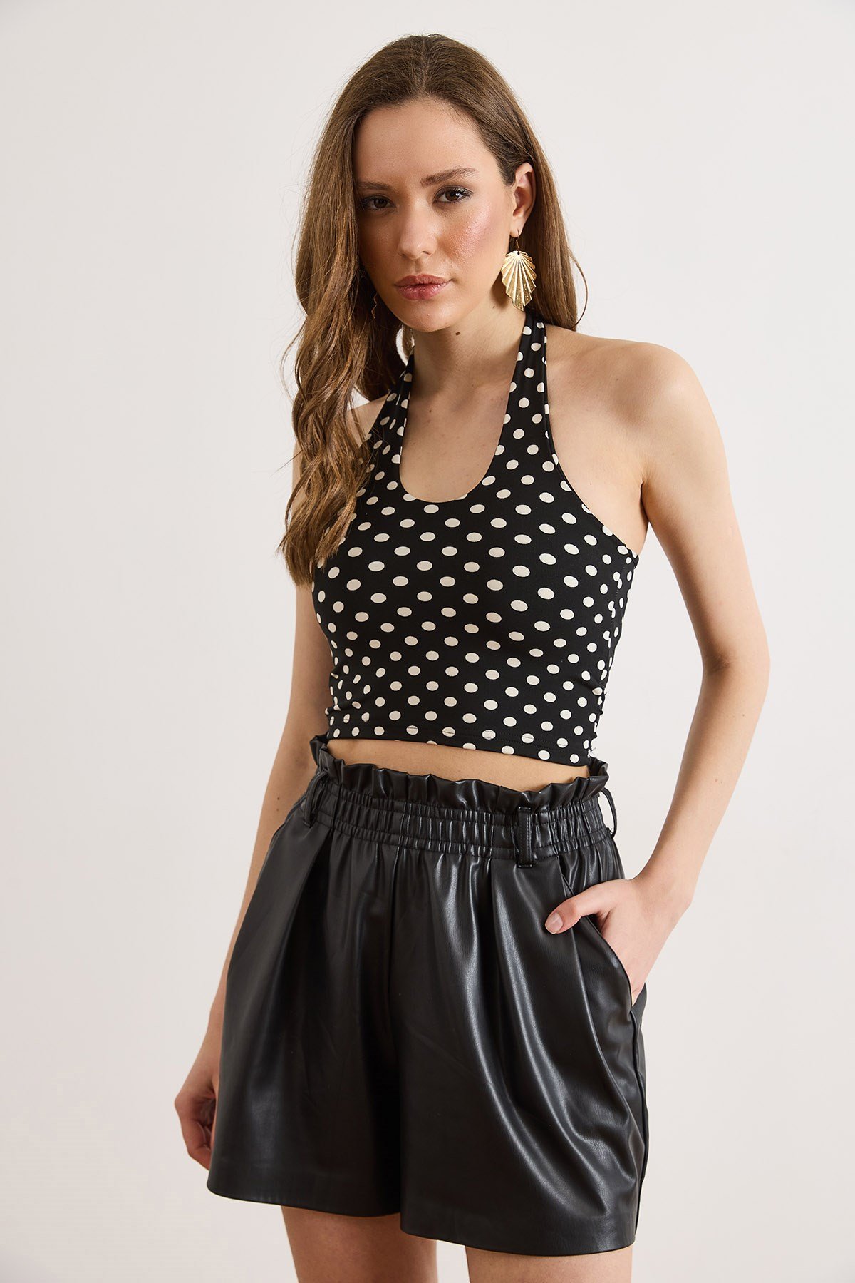 Halter Yaka Puantiye Crop Bluz Siyah