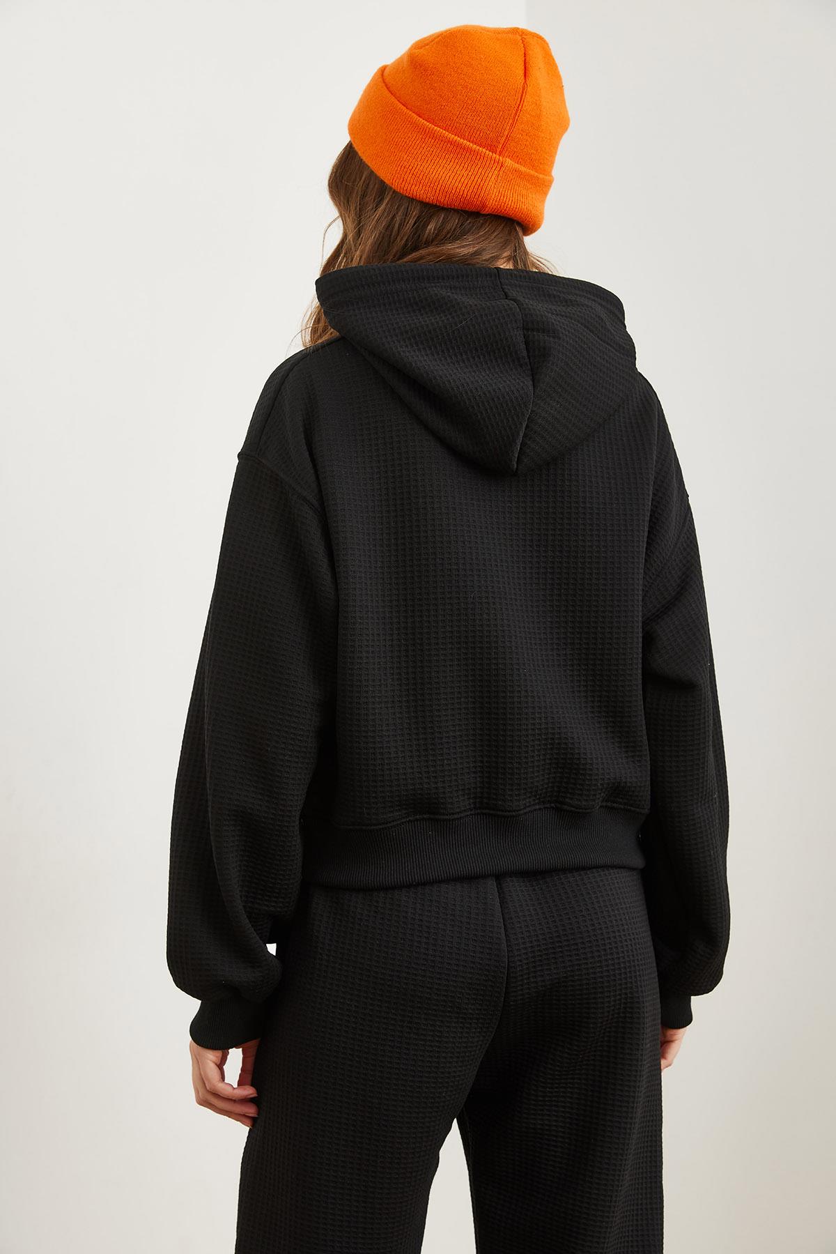 Kapüşonlu Bağcıklı Waffle Sweatshirt Siyah