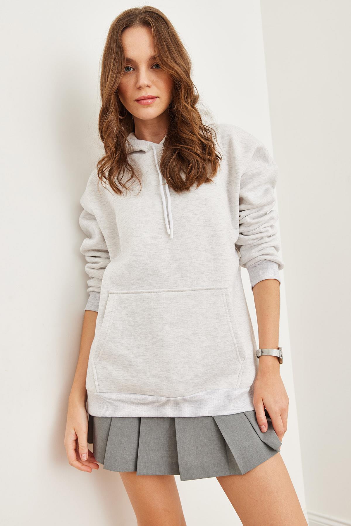 Kapüşonlu Kanguru Cepli Şardonlu Oversize Sweatshirt Gri Melanj