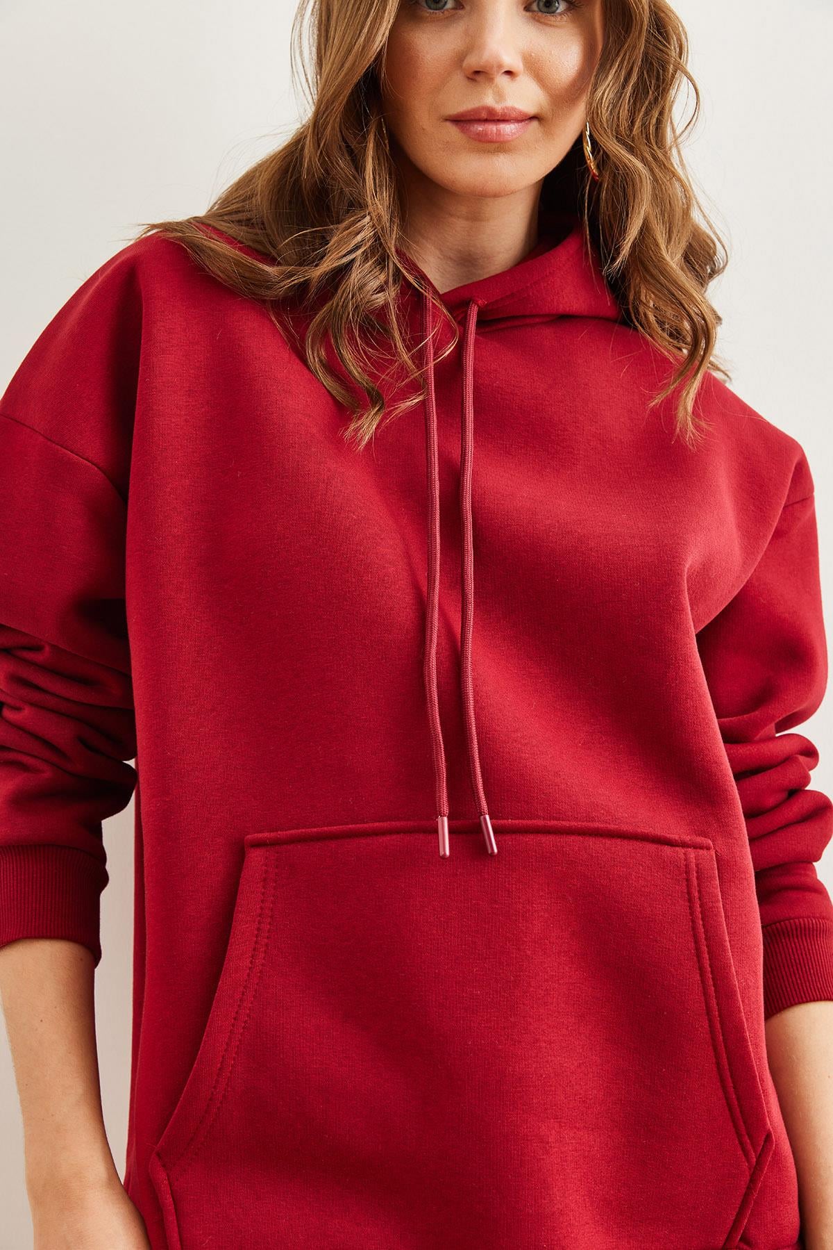Kapüşonlu Kanguru Cepli Şardonlu Oversize Sweatshirt Bordo