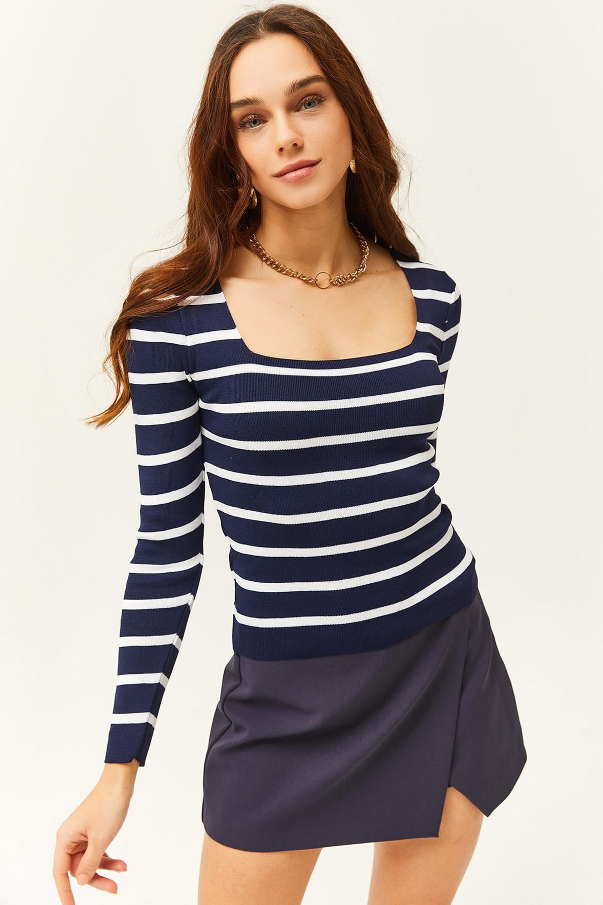 Kare Yaka Crop Basic Triko Bluz Çizgili Lacivert