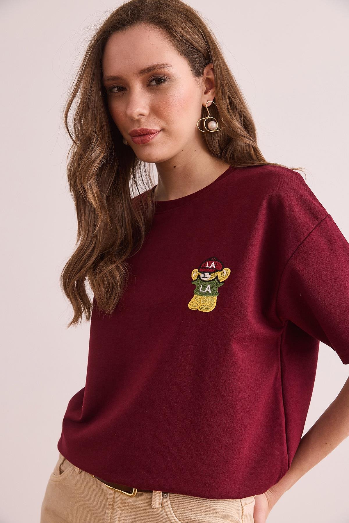 LA Nakışlı Boyfriend 2 İp Tişört Bordo