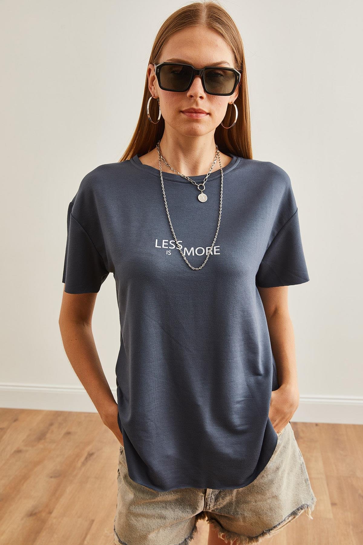 Modal Tuşeli Yumuşak Dokulu Altı Oval Tişört Less Füme