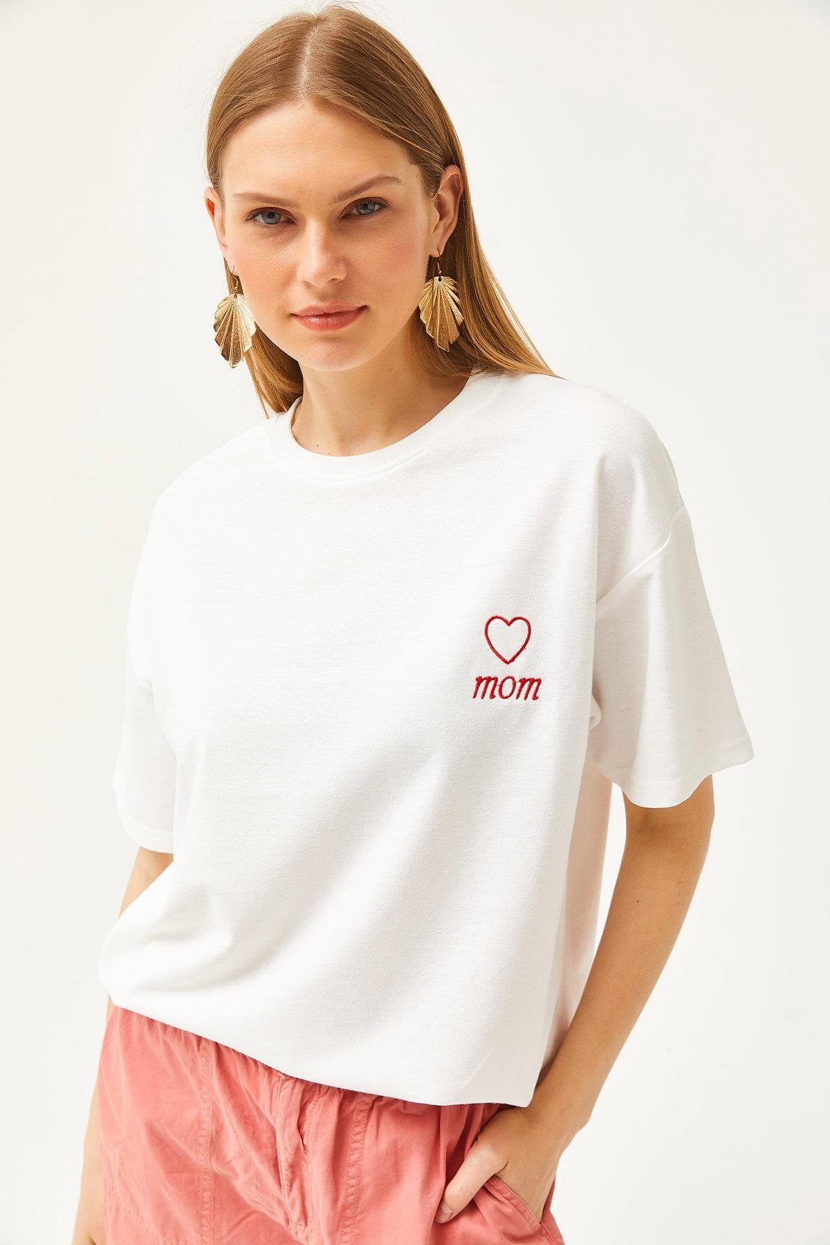 Mom Nakışlı 2 İplik Oversize Tişört Ekru