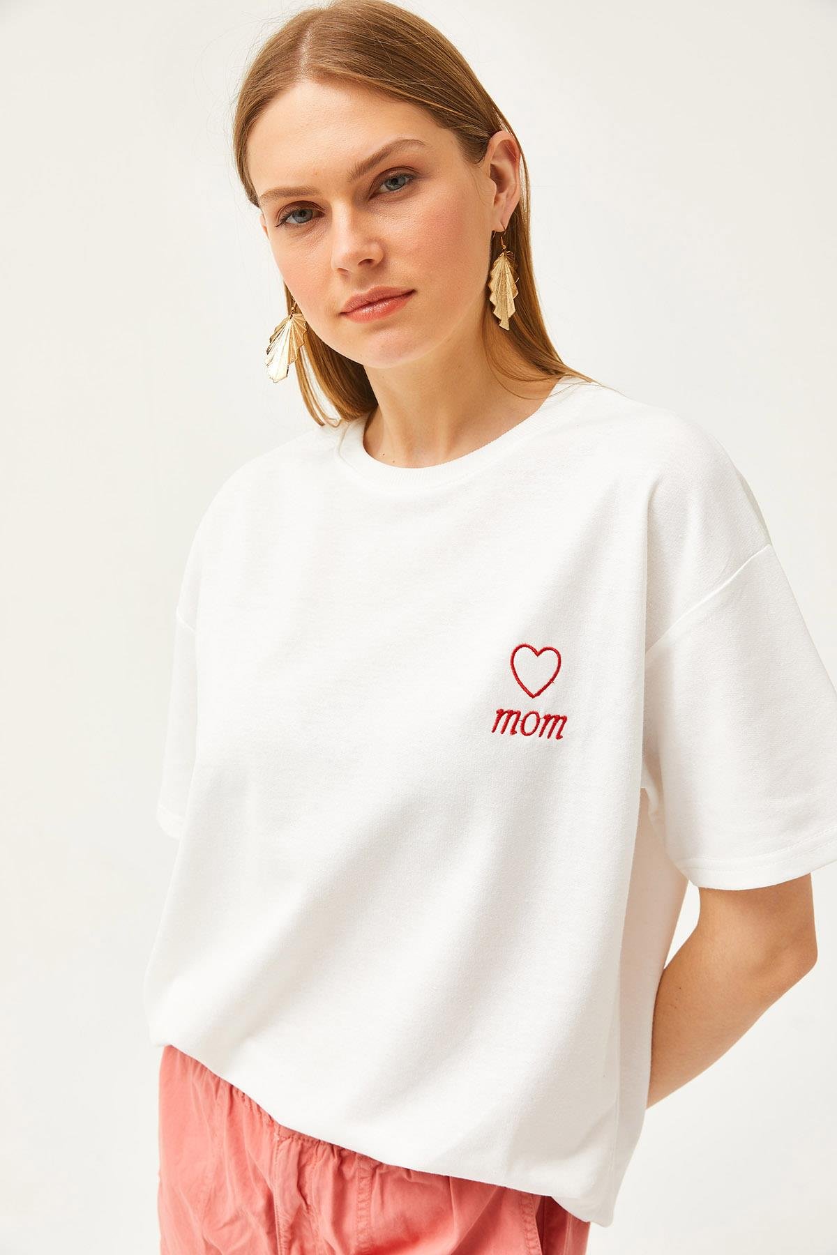 Mom Nakışlı 2 İplik Oversize Tişört Ekru