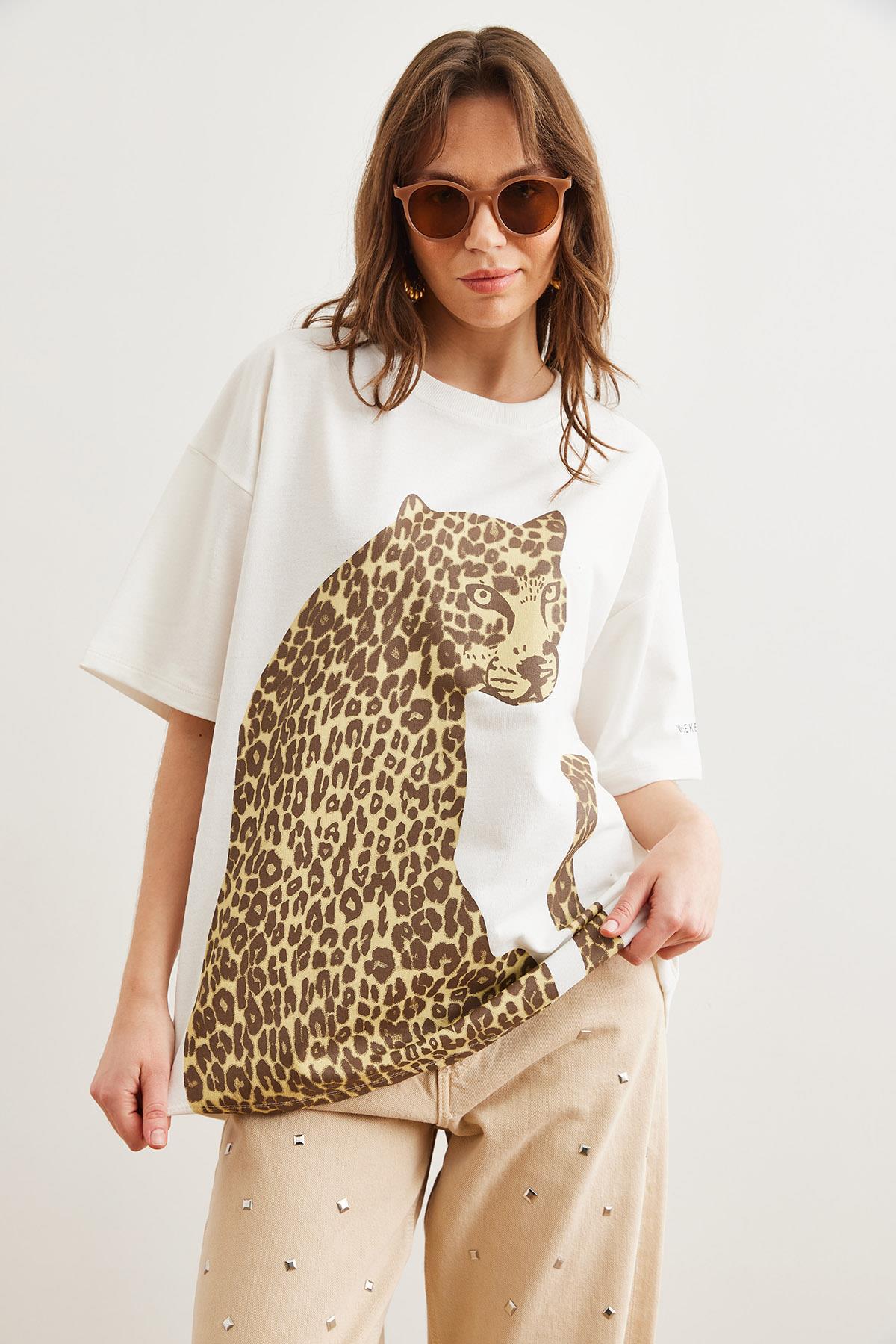 Ön Arka Baskılı 2 iplik Unisex Oversize Tişört Ekru Leopar