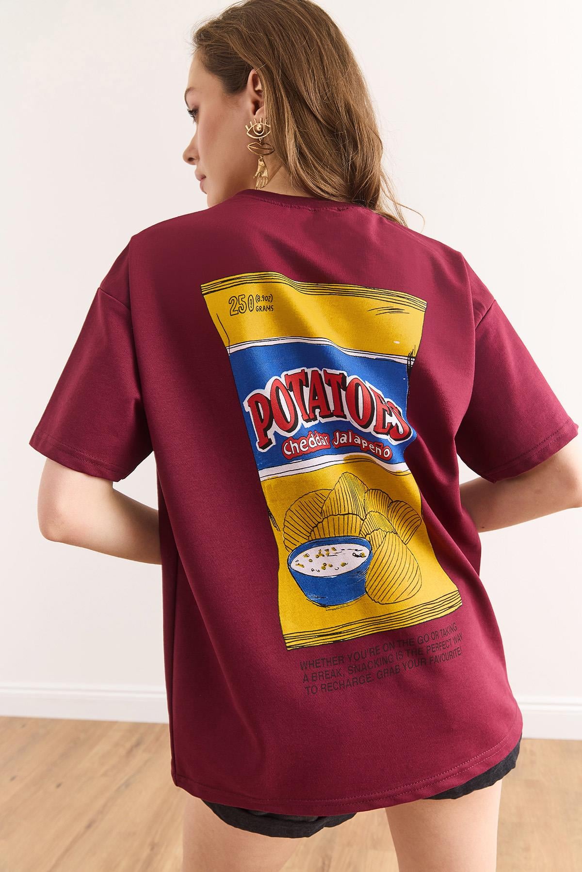 Ön Arka Baskılı Rahat Kalıp 2 İp Tişört Chips Bordo
