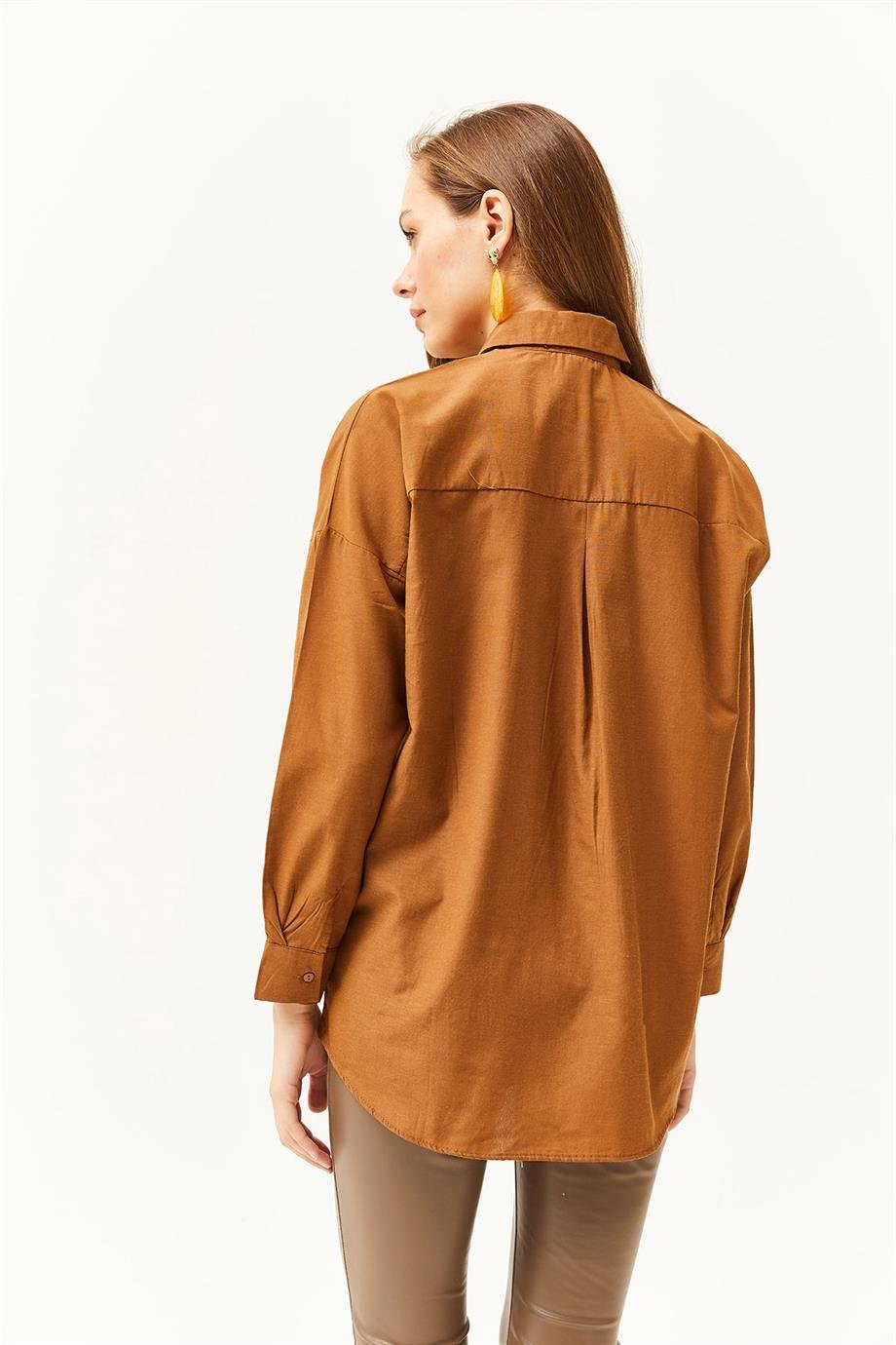 Palmiye Pul Detaylı Oversize Dokuma Poplin Gömlek Kahverengi