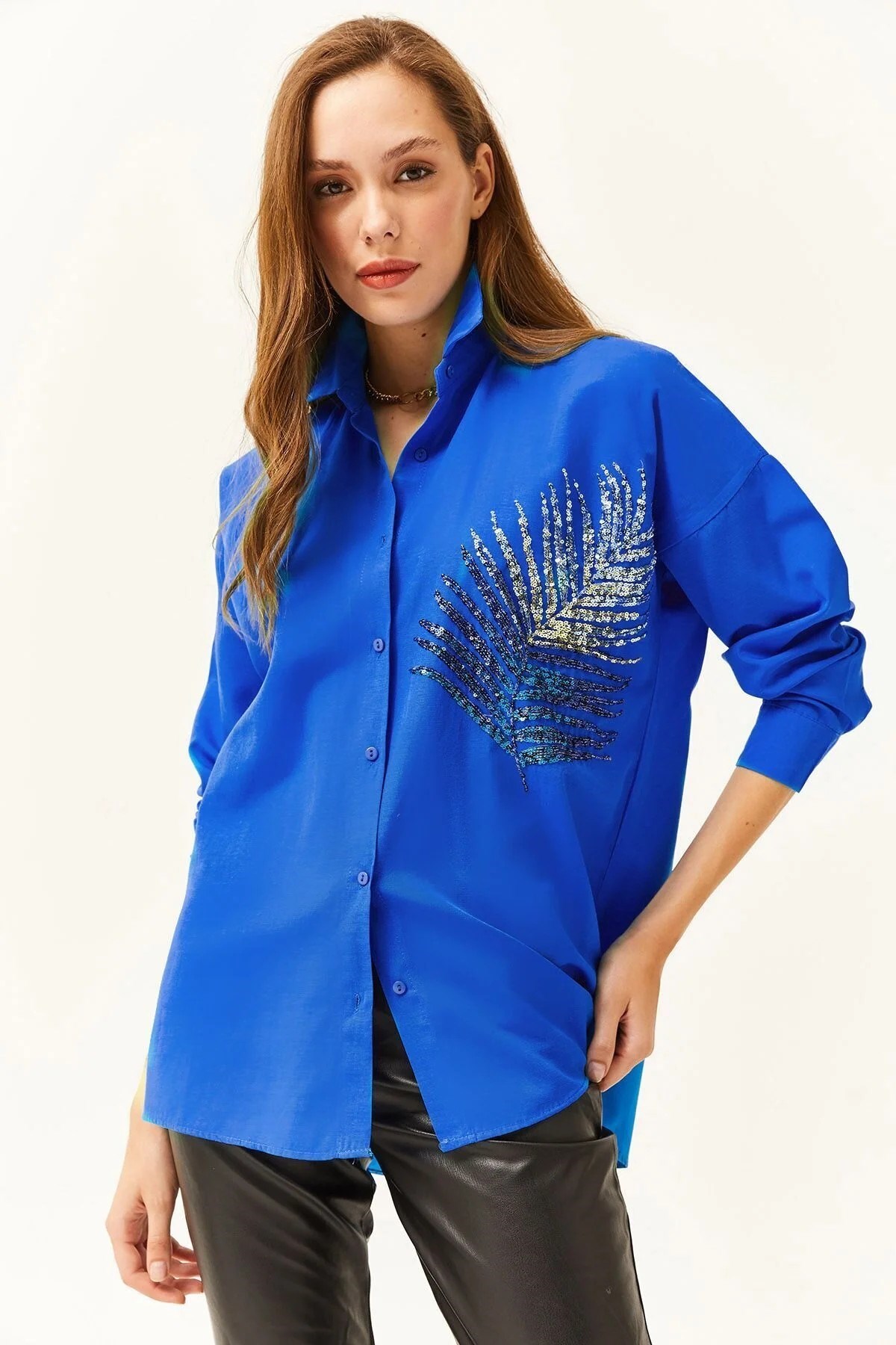 Palmiye Pul Detaylı Oversize Dokuma Poplin Gömlek Saks Mavi