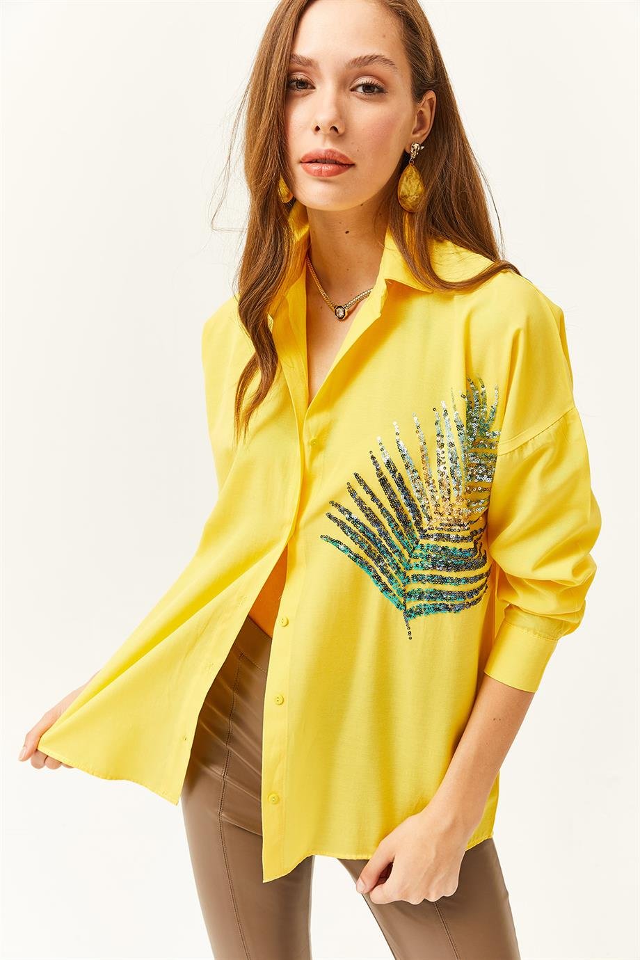 Palmiye Pul Detaylı Oversize Dokuma Poplin Gömlek Sarı