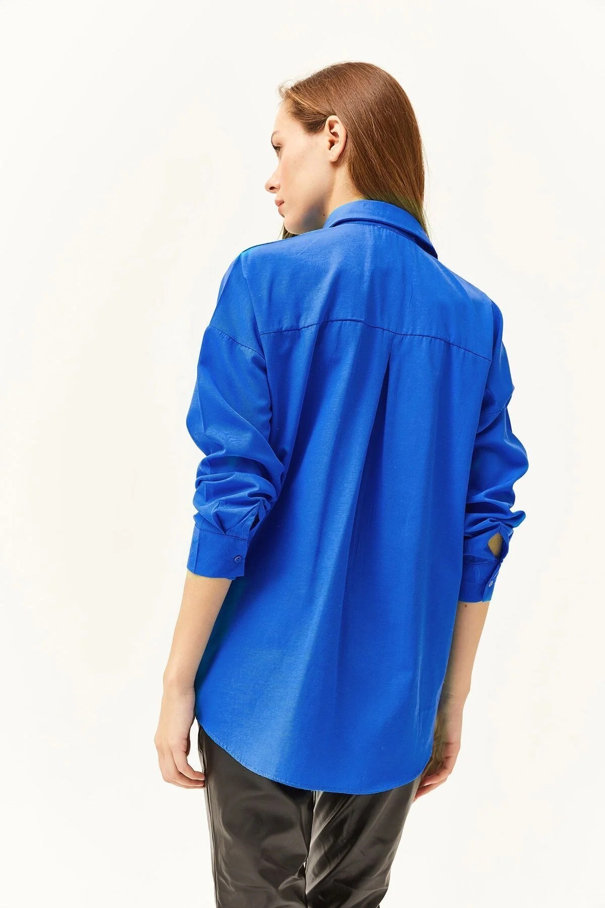 Palmiye Pul Detaylı Oversize Dokuma Poplin Gömlek Saks Mavi