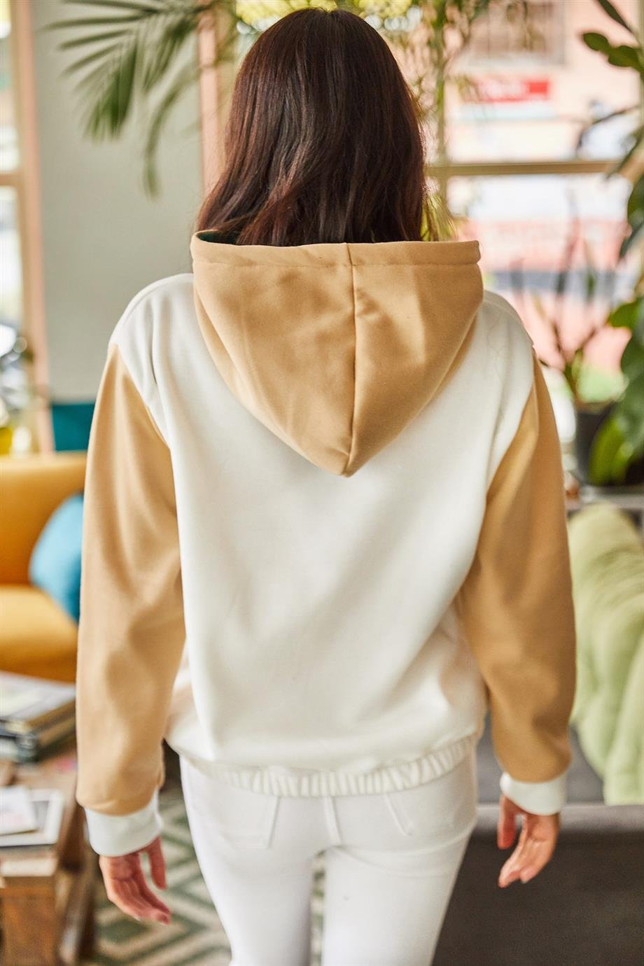 Renk Bloklu İçi Polarlı Sweatshirt Ekru Bej