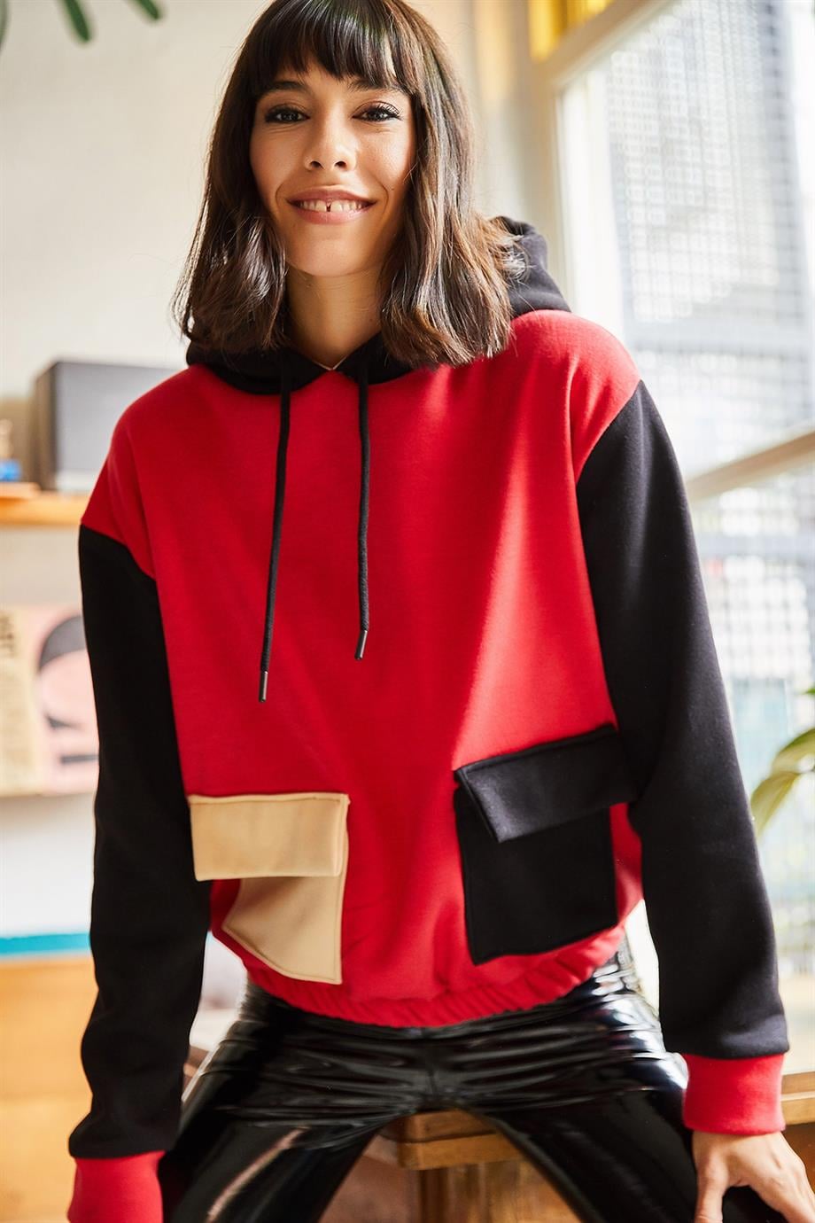 Renk Bloklu İçi Polarlı Sweatshirt Kırmızı Siyah