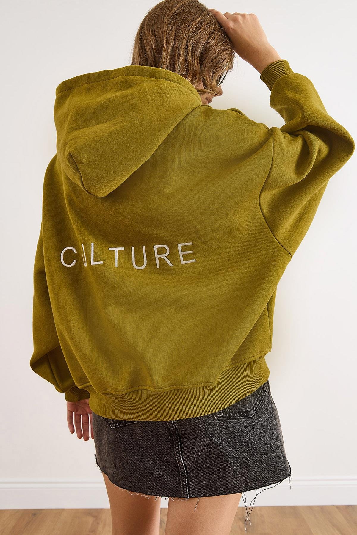 Sırt Culture Nakışlı Şardonlu Oversize Sweatshirt Yağ Yeşili