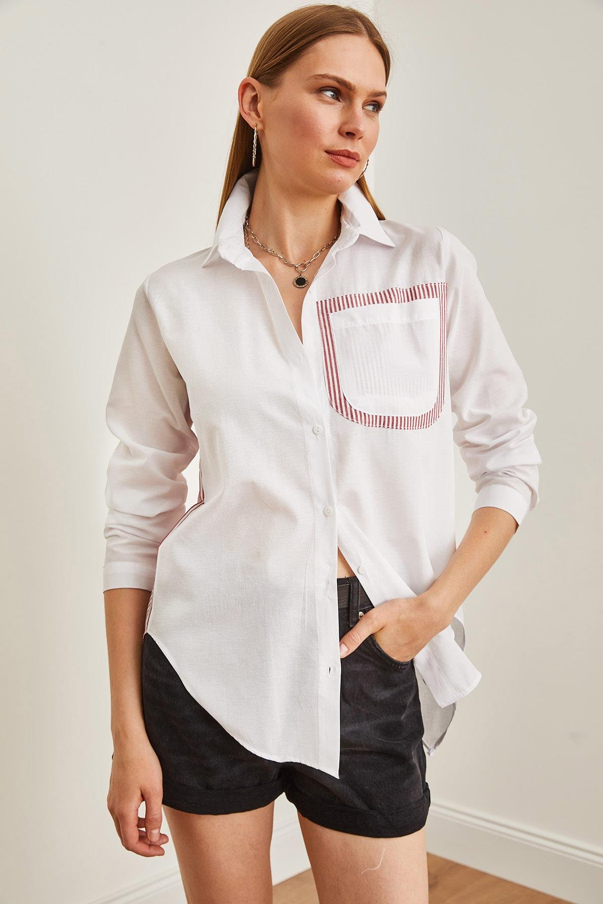 Sırtı Cut Out Detaylı Sambre Oversize Gömlek Bordo Beyaz