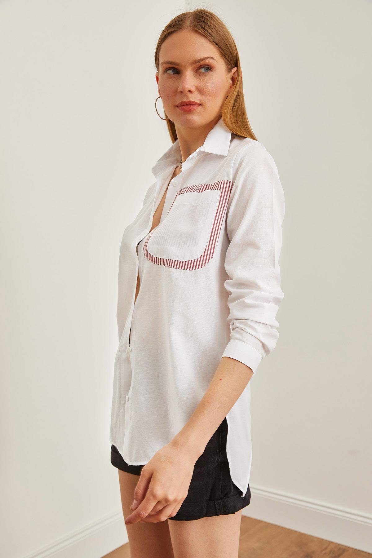Sırtı Cut Out Detaylı Sambre Oversize Gömlek Bordo Beyaz