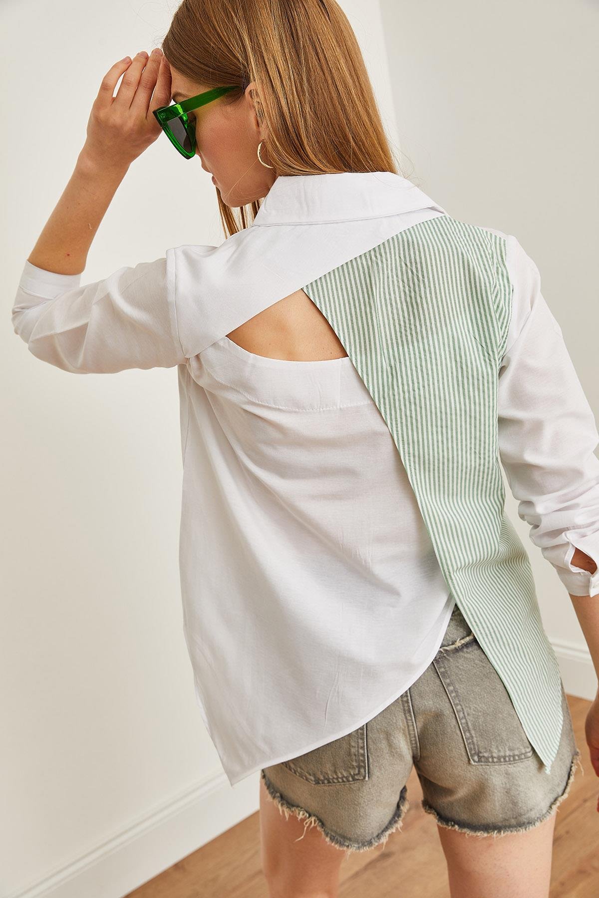 Sırtı Cut Out Detaylı Sambre Oversize Gömlek Yeşil Beyaz