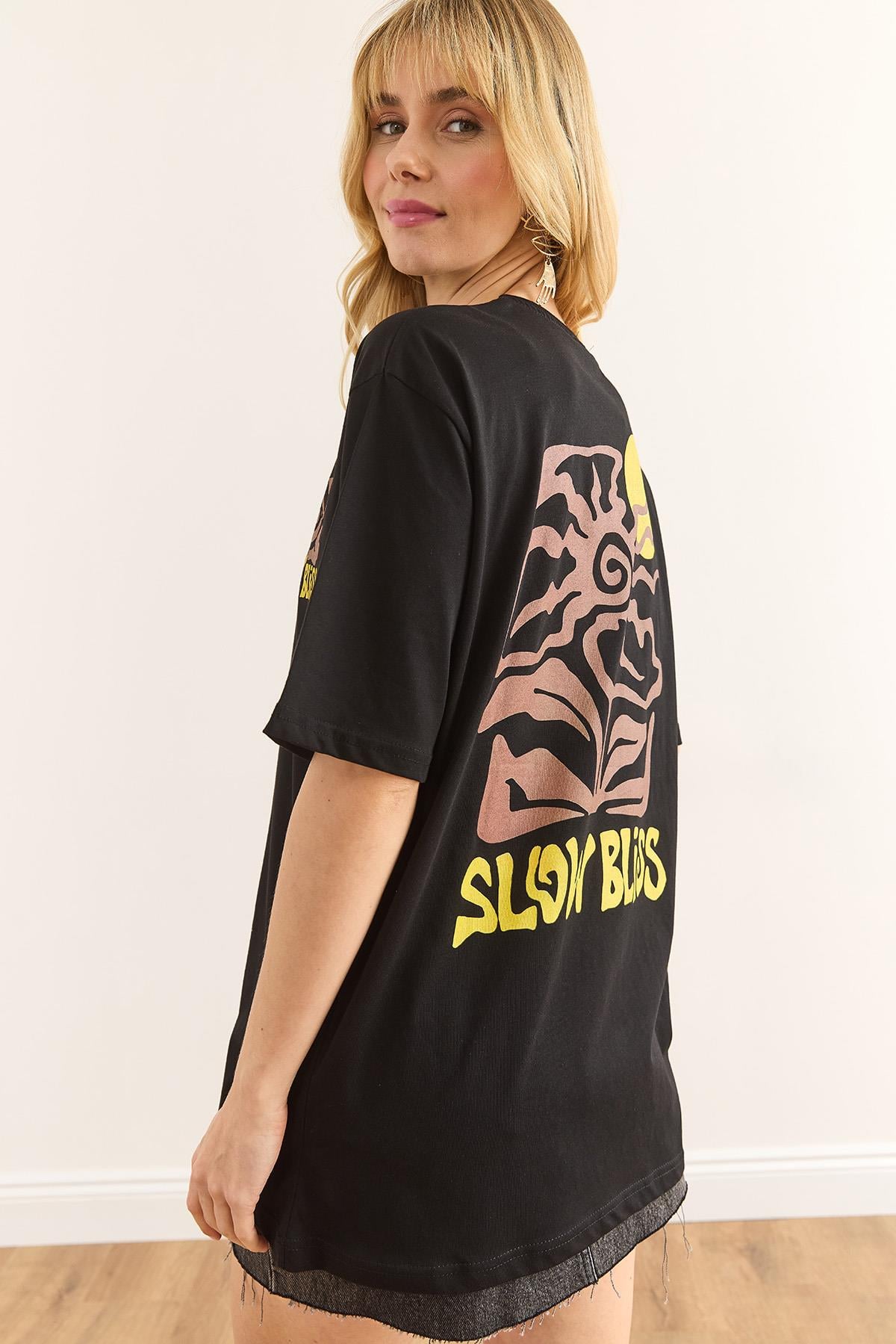 Slow Bliss Ön Arka Baskılı Pamuk Tişört Siyah