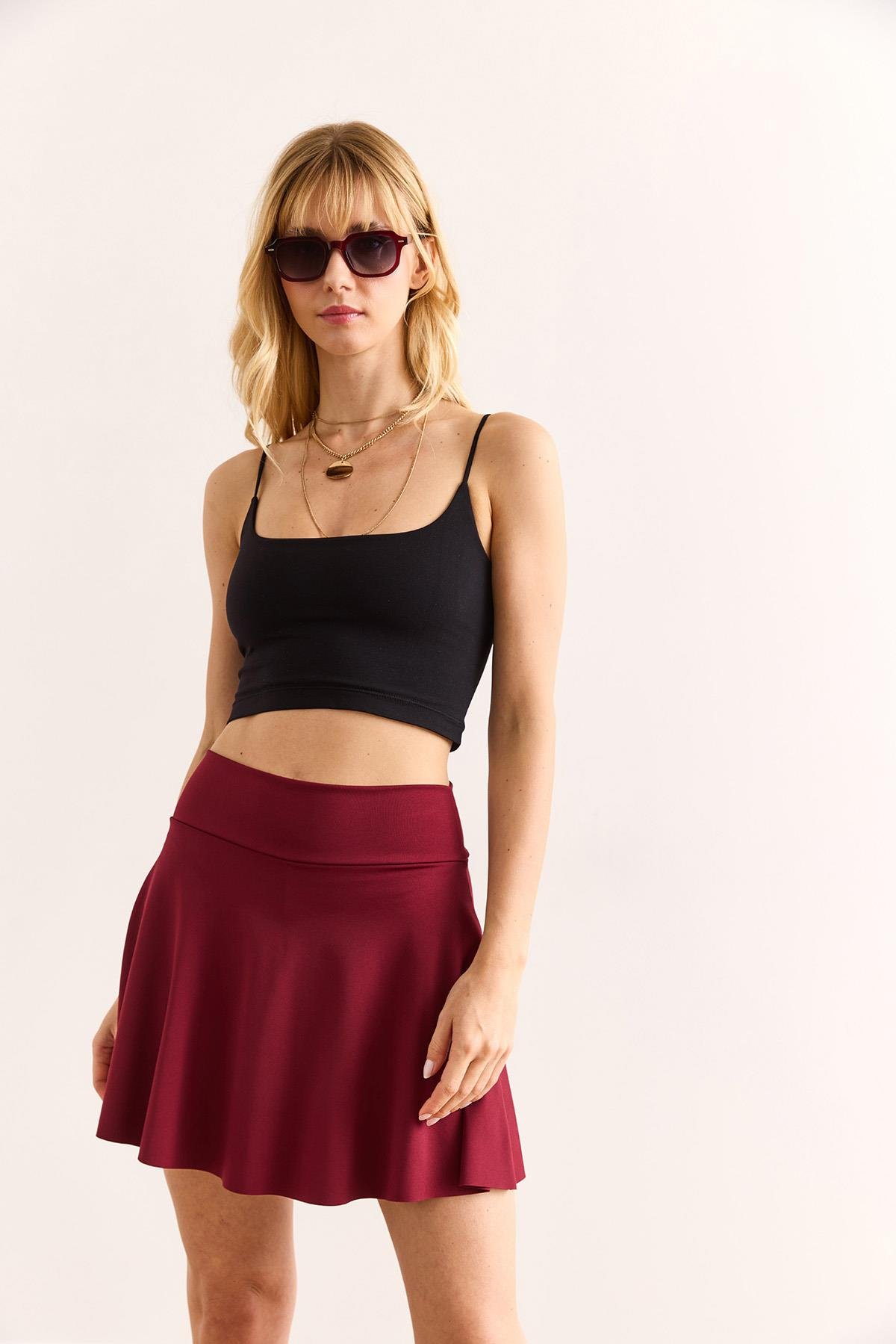 Şortlu Mini Kloş Etek Bordo