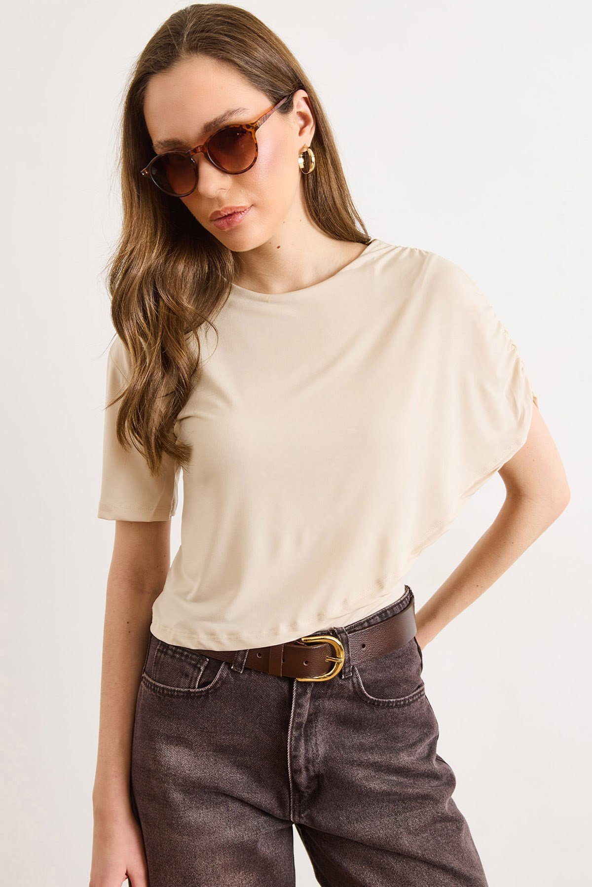 Tek Omuz Drape Detaylı Anvelop Sandy Bluz Taş
