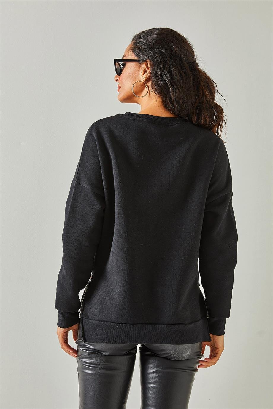 Yanları Fermuar Detaylı İçi Polarlı Kalın Sweatshirt Siyah