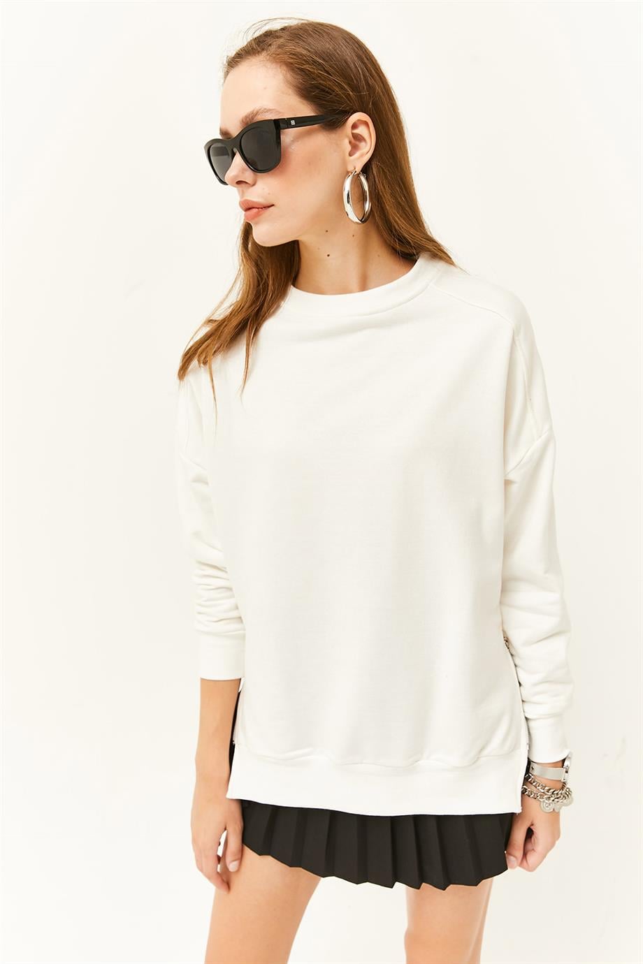 Yanları Fermuar Detaylı İçi Polarlı Kalın Sweatshirt Ekru